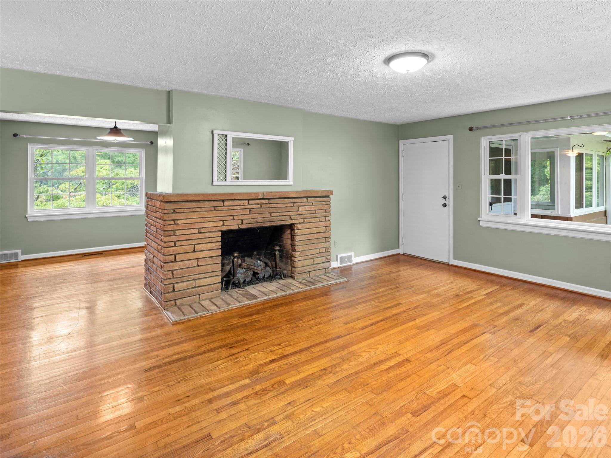 209 White Pine Drive Property Photo 9