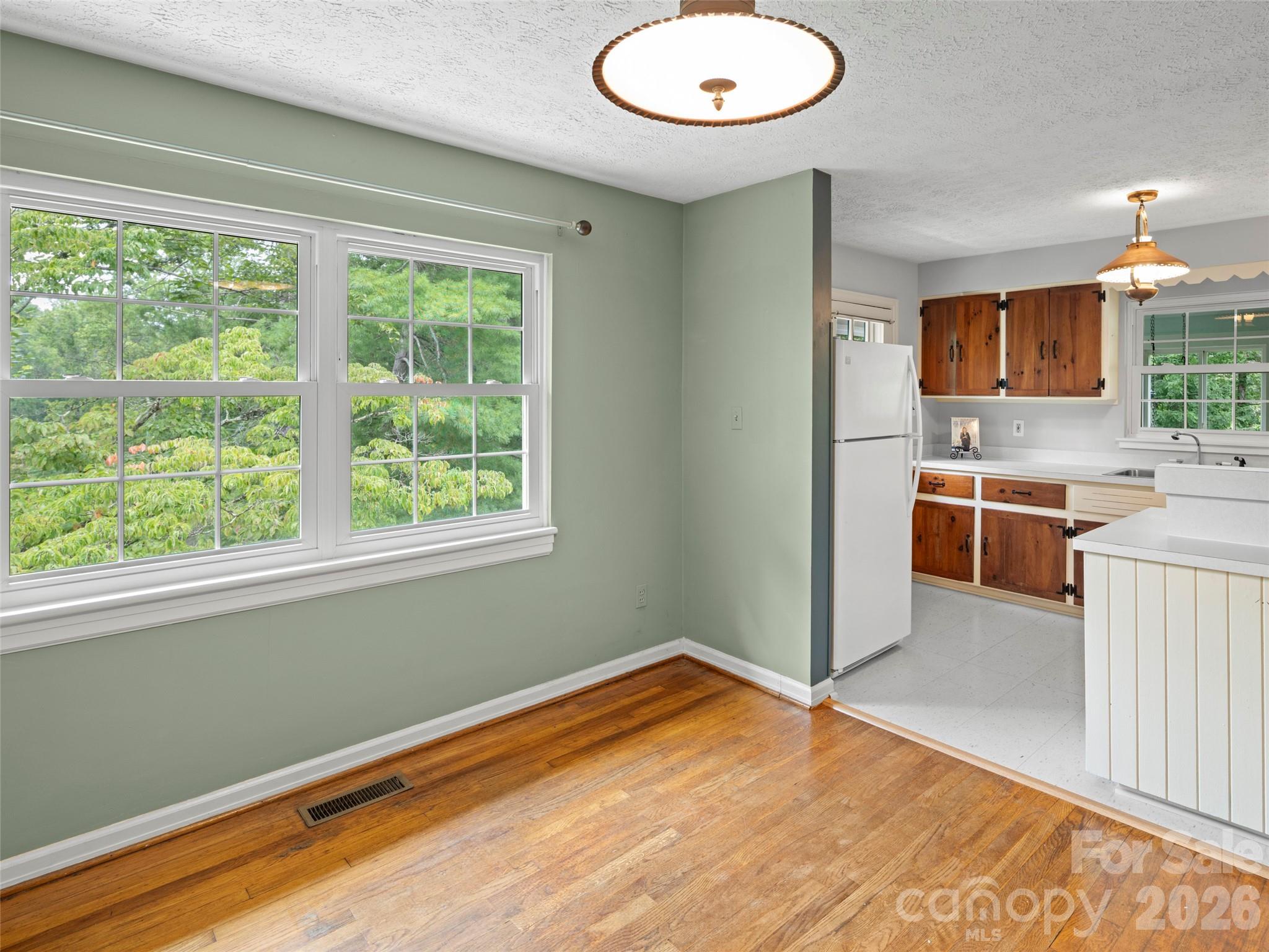 209 White Pine Drive Property Photo 13