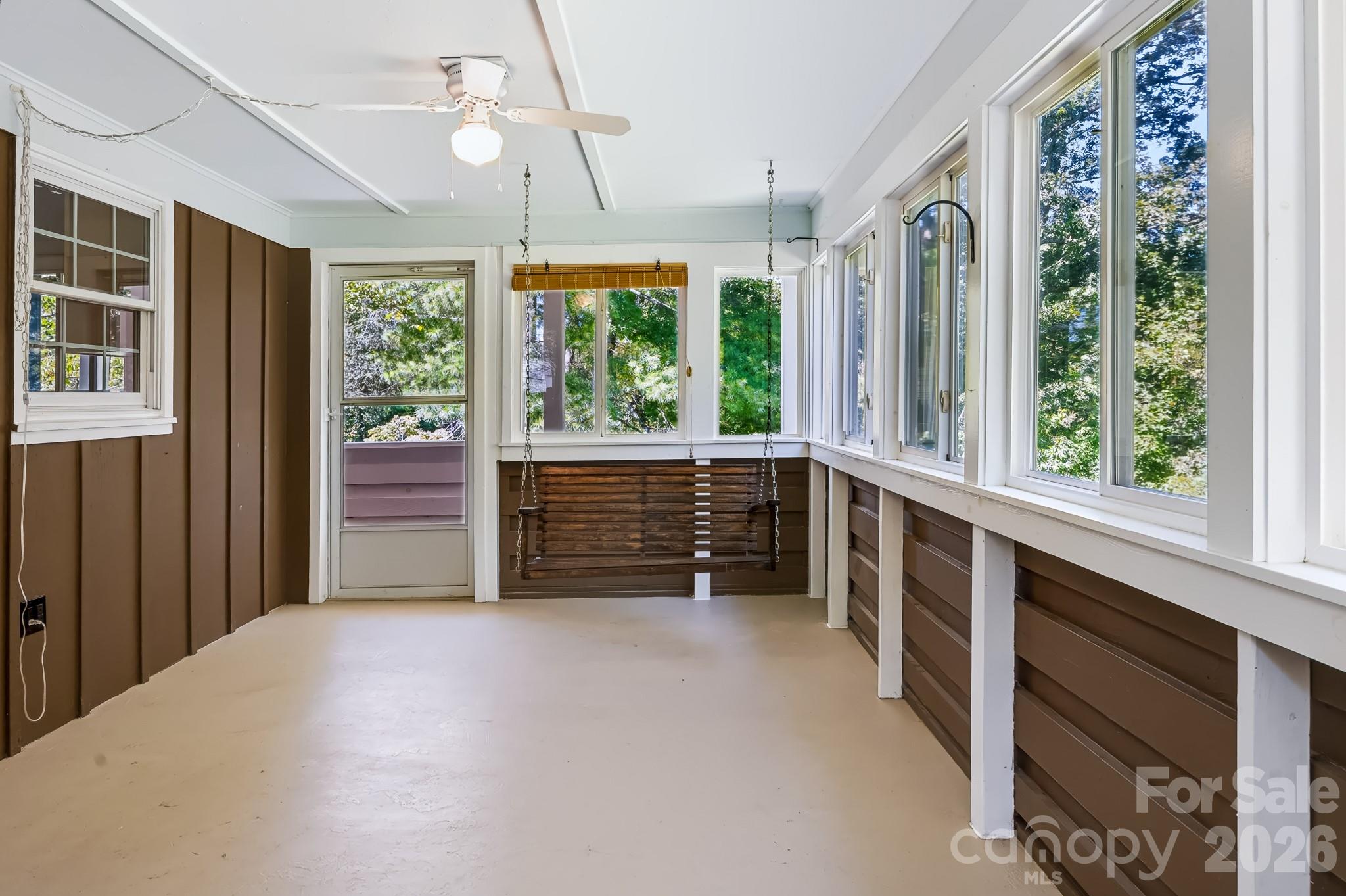 209 White Pine Drive Property Photo 24