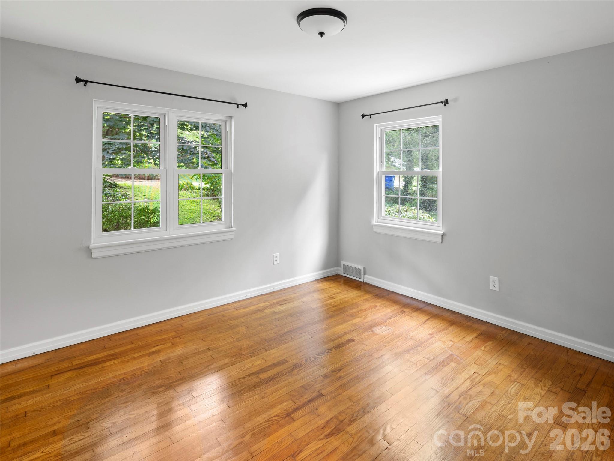 209 White Pine Drive Property Photo 28