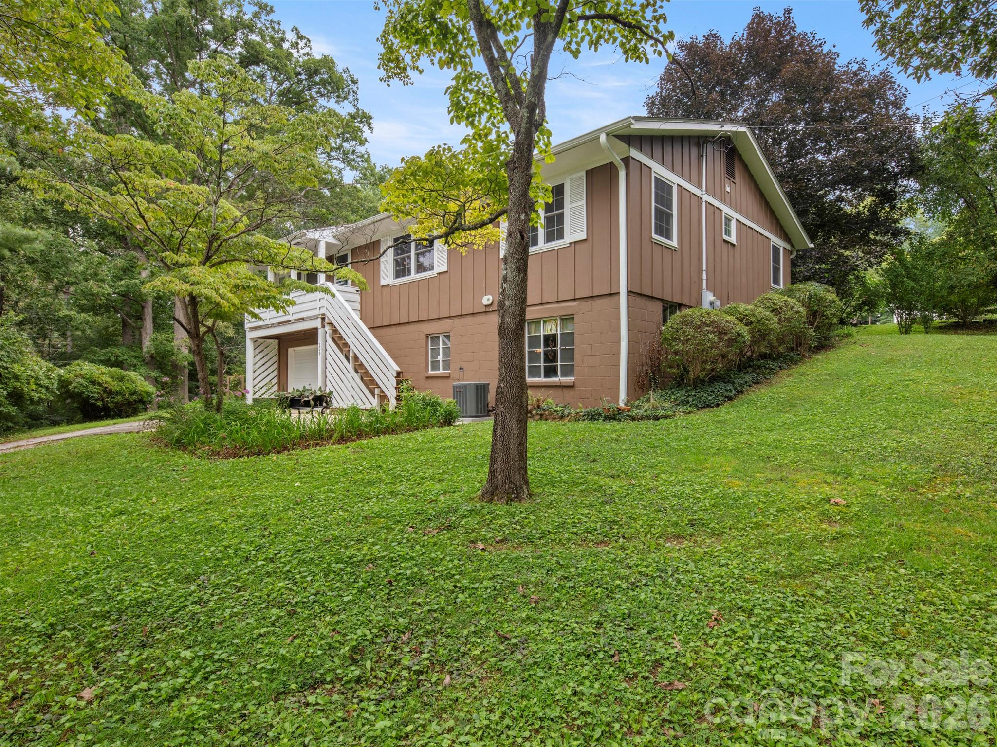 209 White Pine Drive Property Photo 34