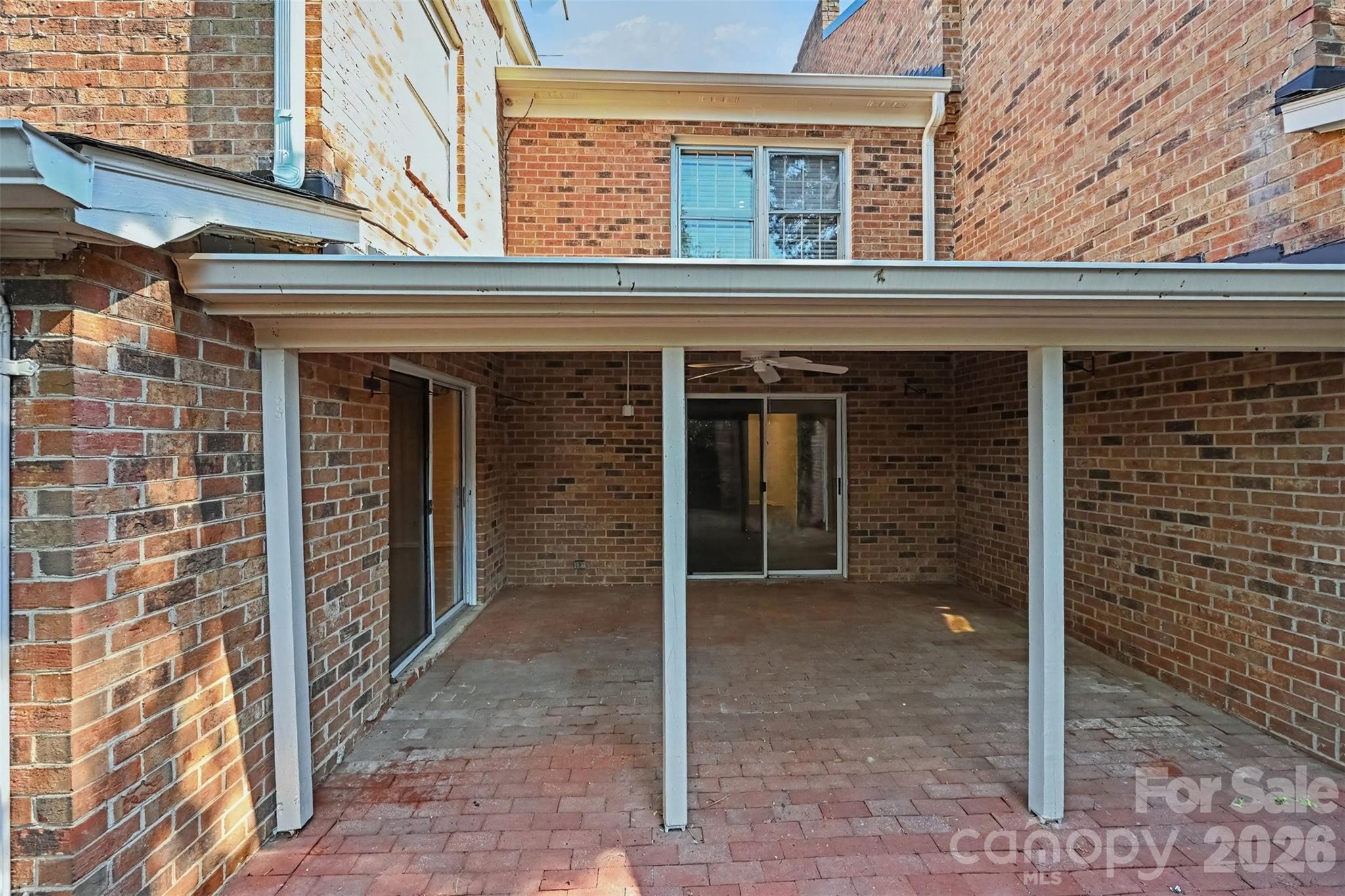 6727 Constitution Lane Property Photo 6