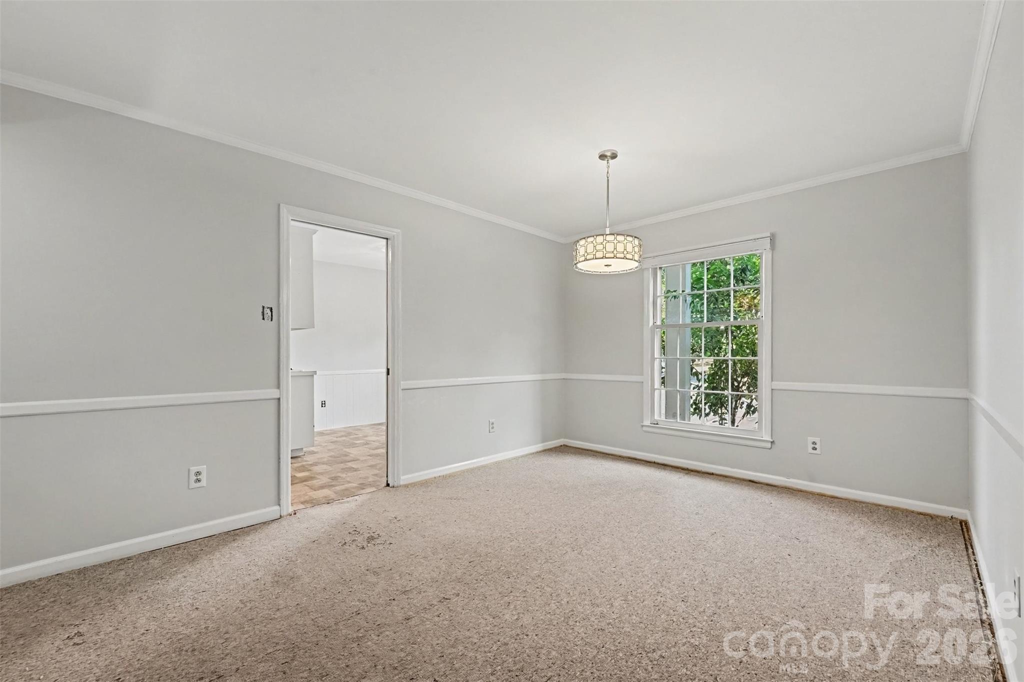 6727 Constitution Lane Property Photo 12