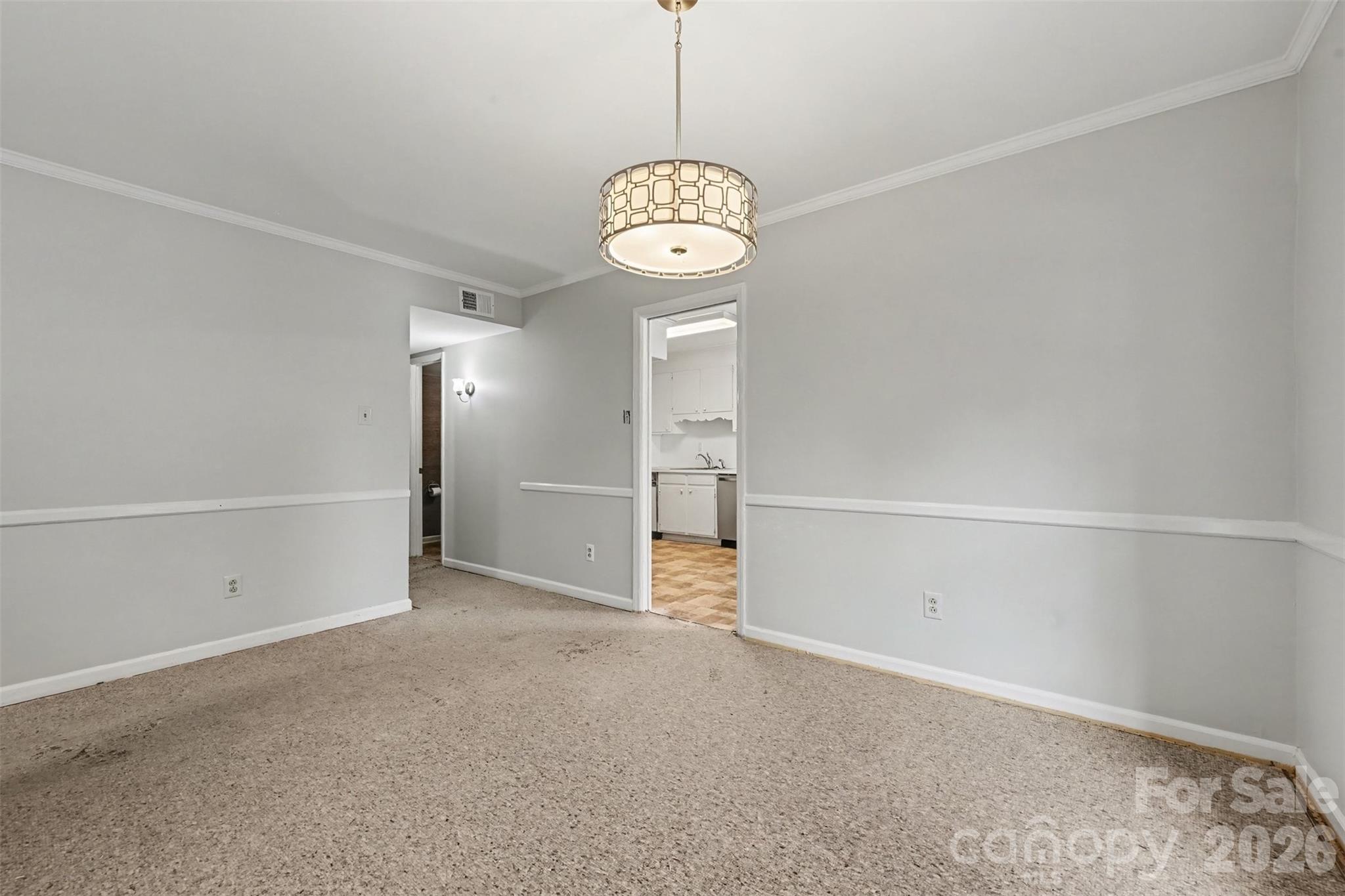 6727 Constitution Lane Property Photo 14