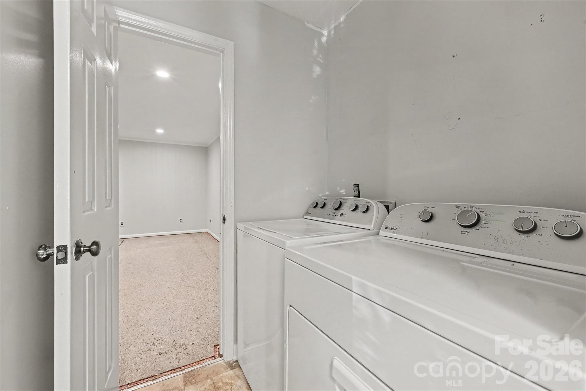 6727 Constitution Lane Property Photo 18