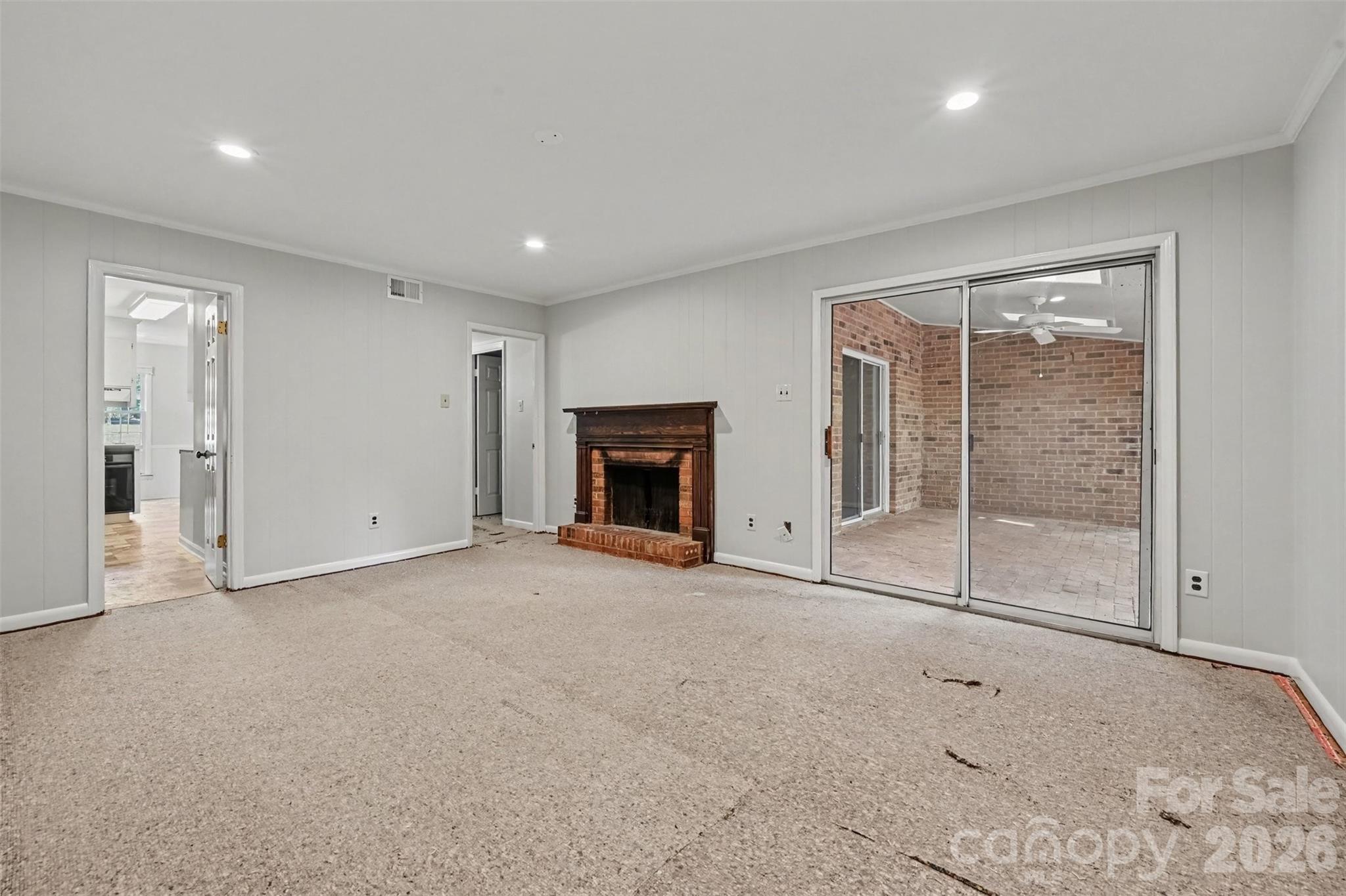 6727 Constitution Lane Property Photo 19