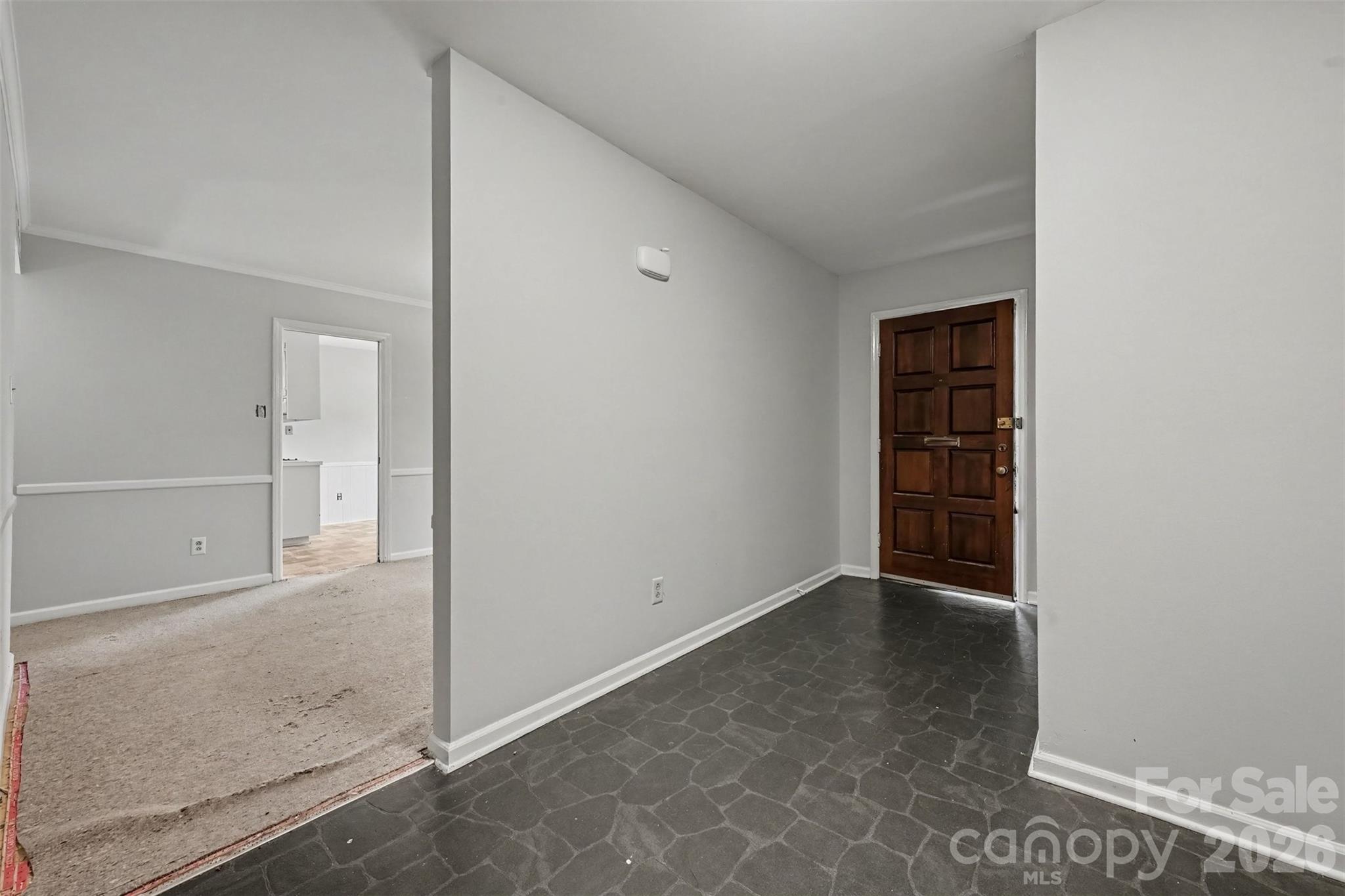 6727 Constitution Lane Property Photo 31