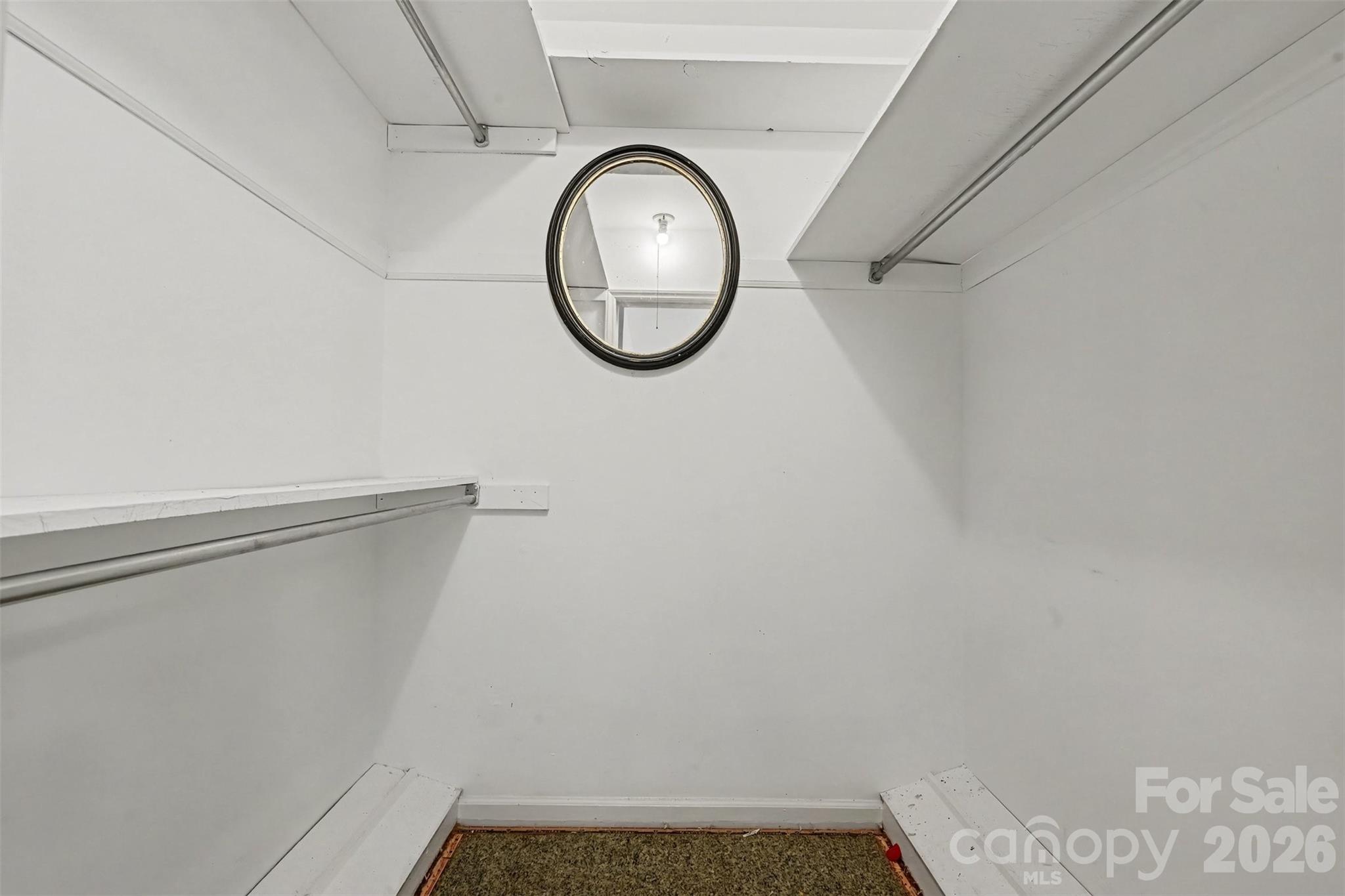 6727 Constitution Lane Property Photo 32