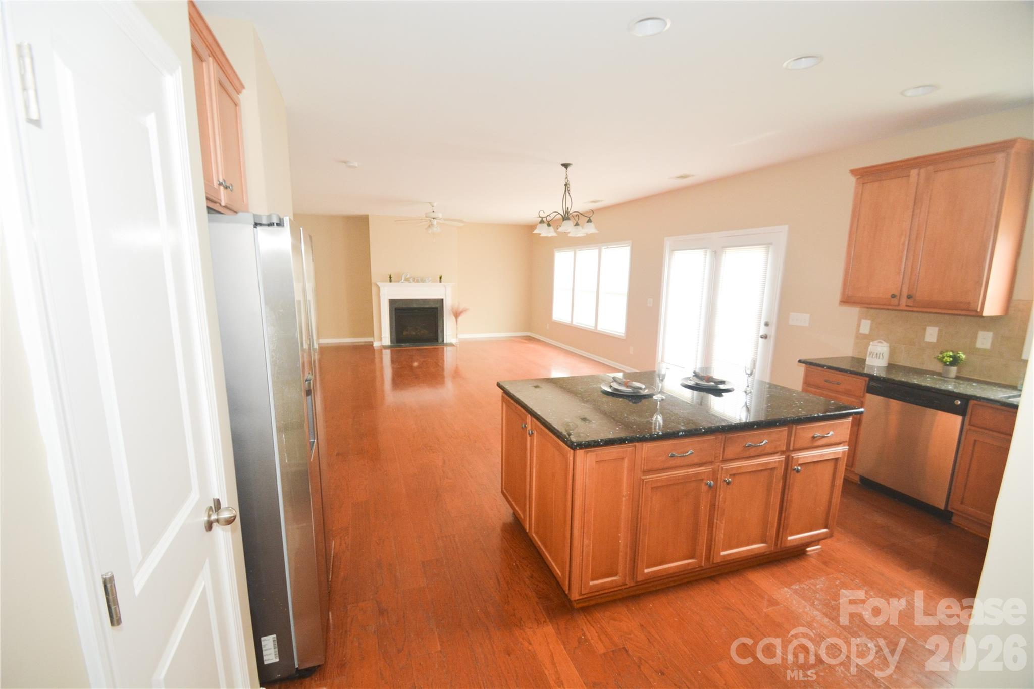 10605 Greenhead View Road Property Photo 9