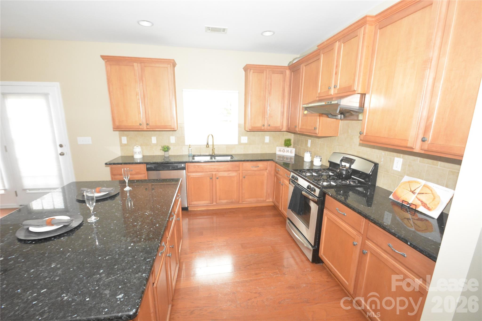 10605 Greenhead View Road Property Photo 15