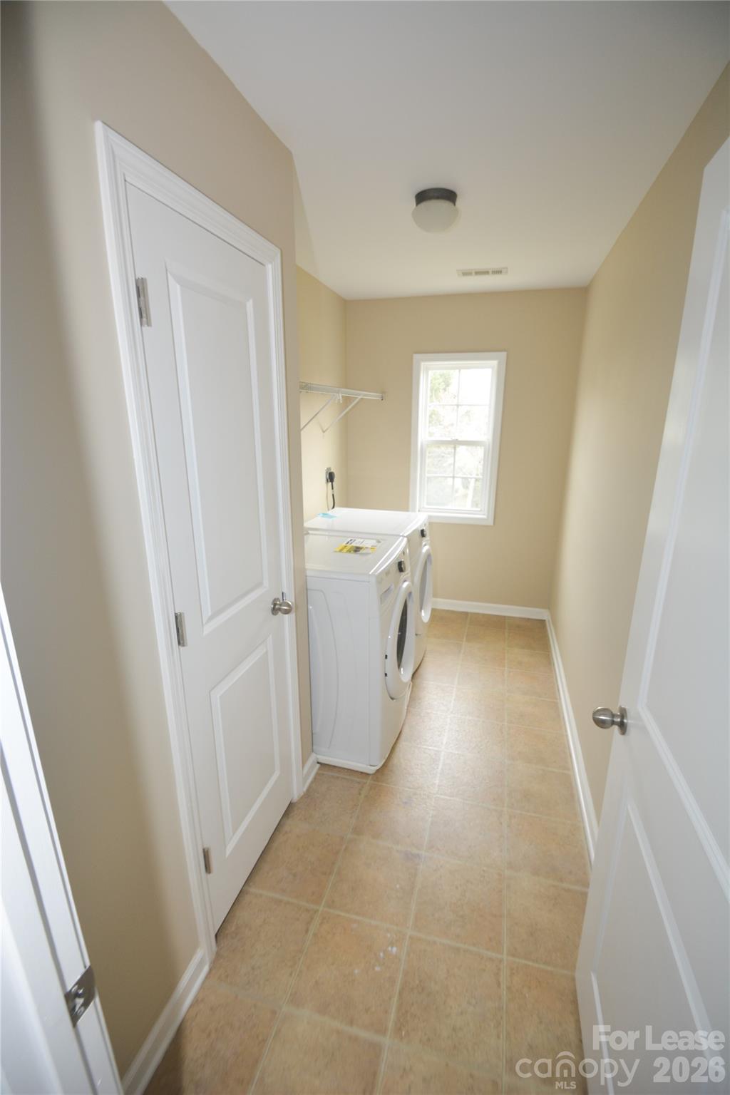 10605 Greenhead View Road Property Photo 25