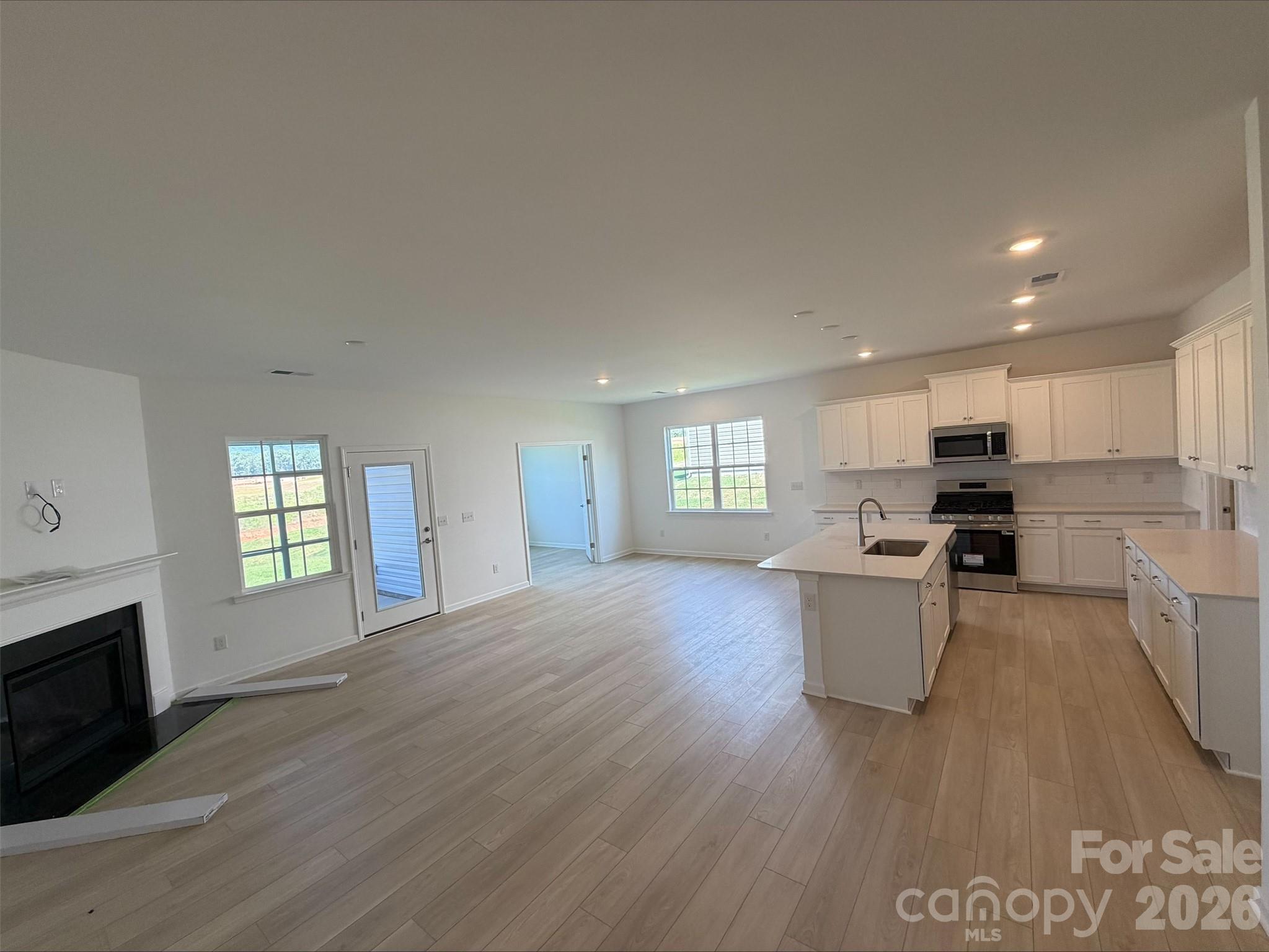 7128 Juneberry Way Property Photo 2