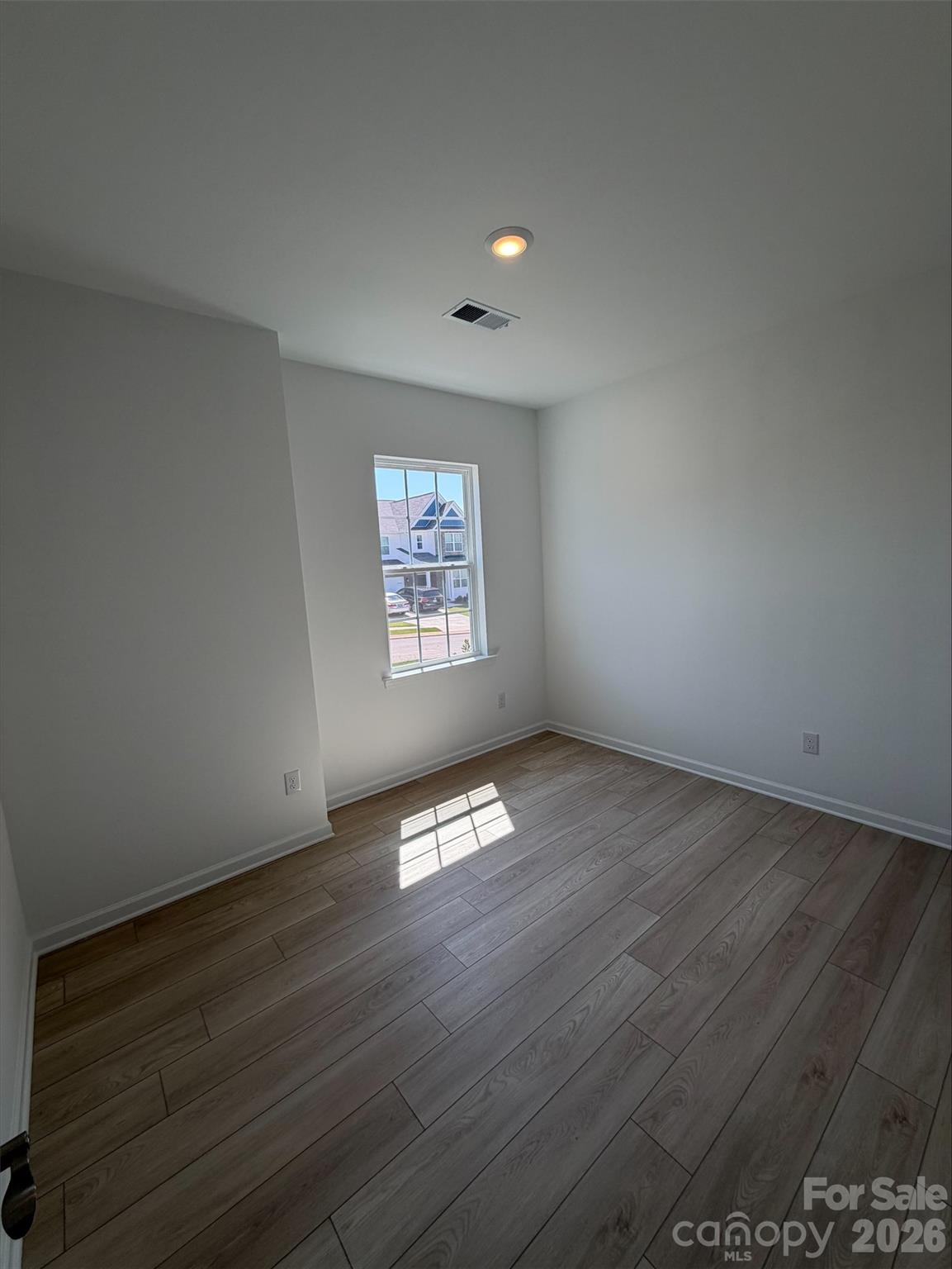 7128 Juneberry Way Property Photo 5