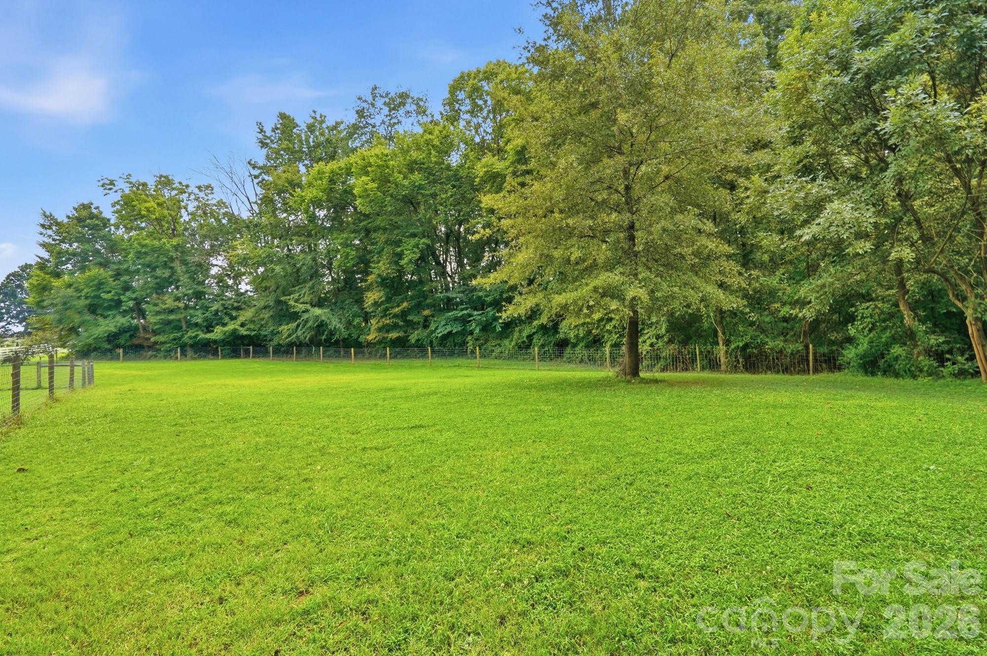 205 Airport Road Property Photo 6