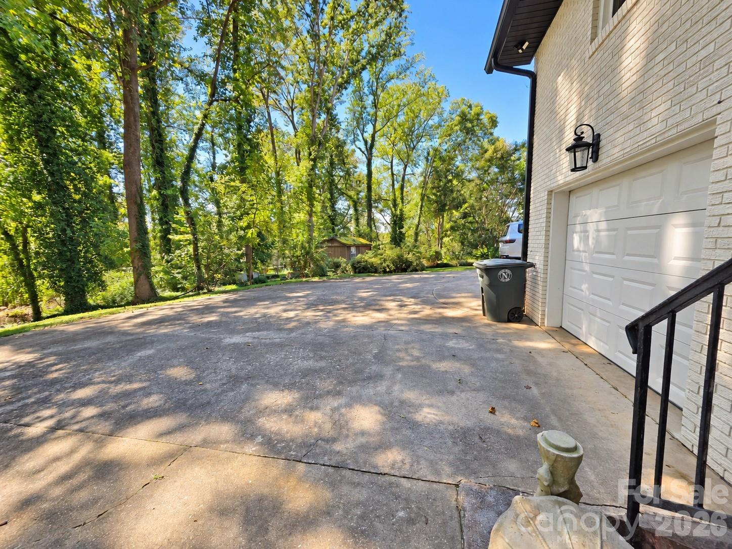 215 Pinehurst Lane Property Photo 36
