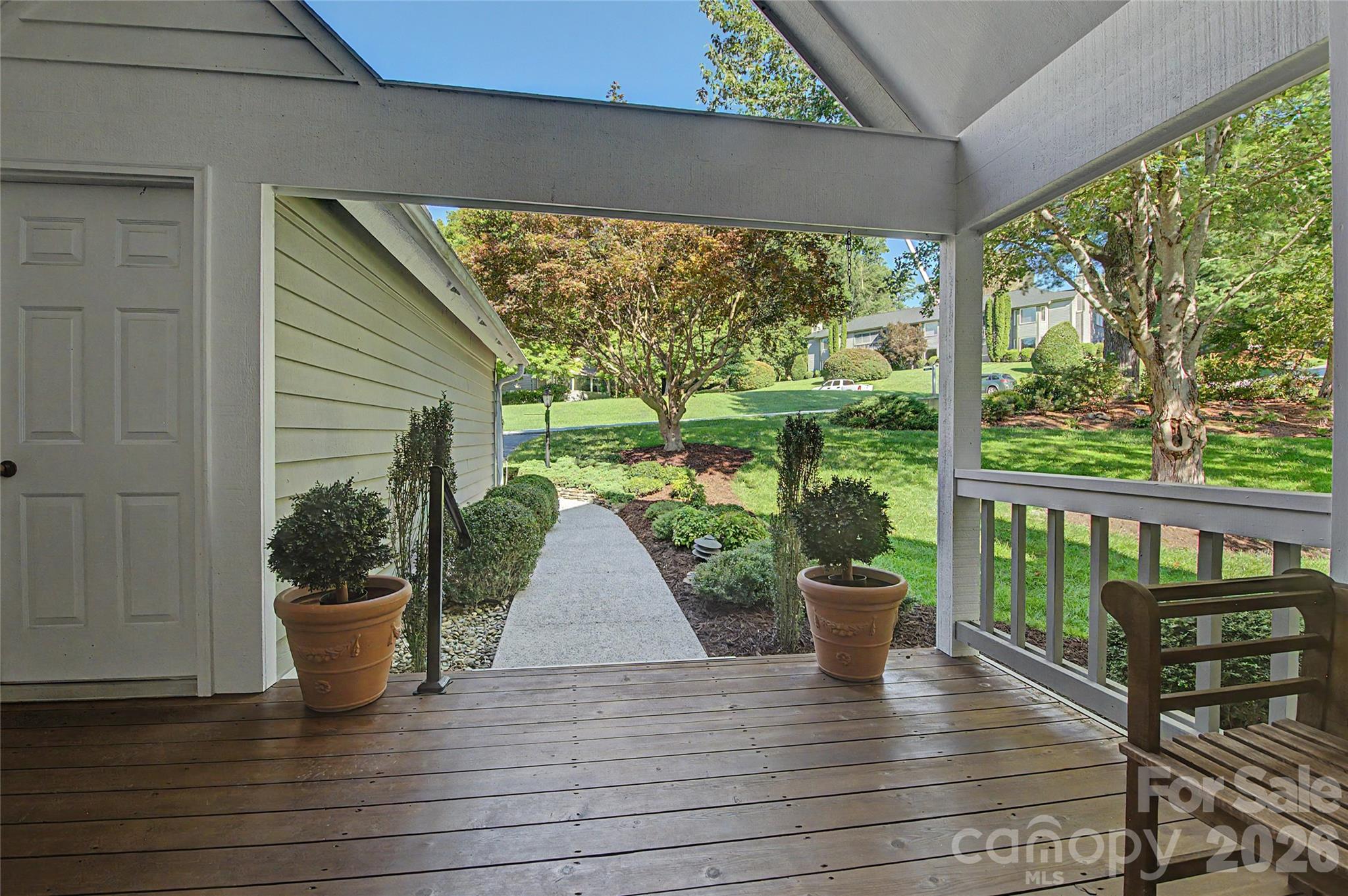 104 Overlook Drive Property Photo 5