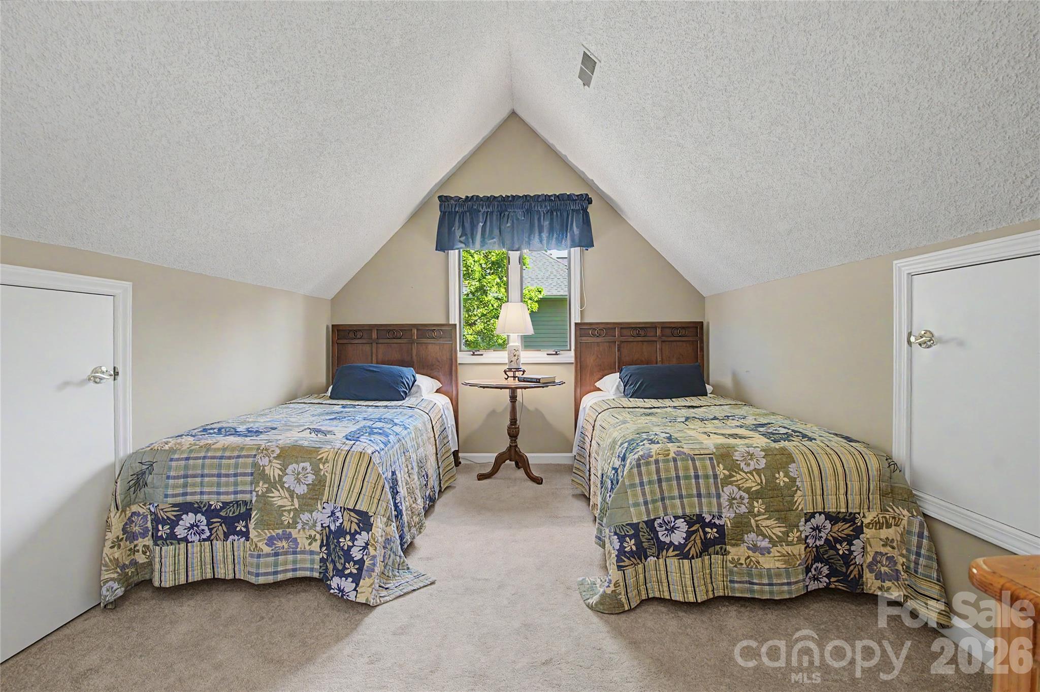 104 Overlook Drive Property Photo 38