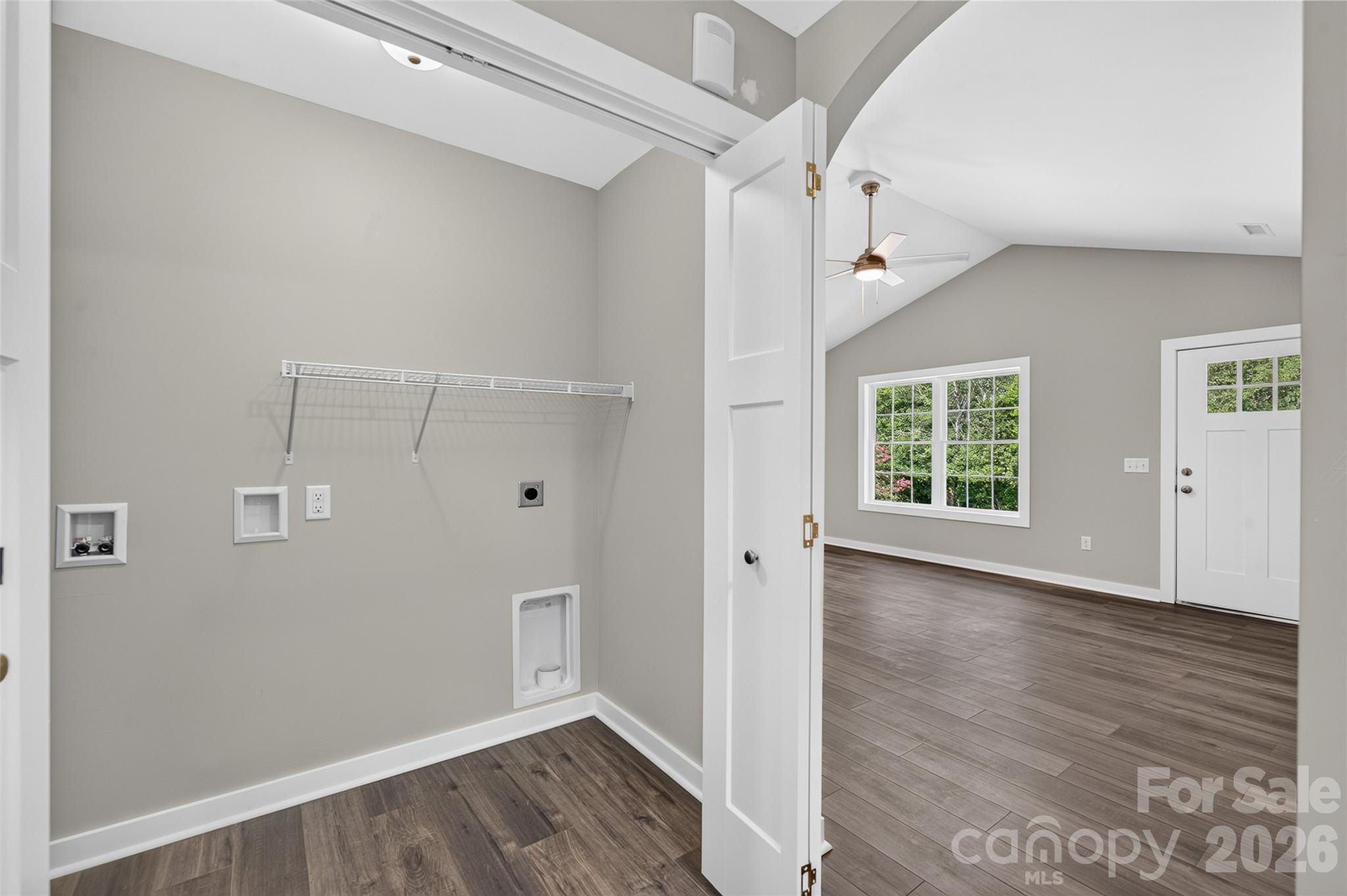 405 Falls Avenue Property Photo 16