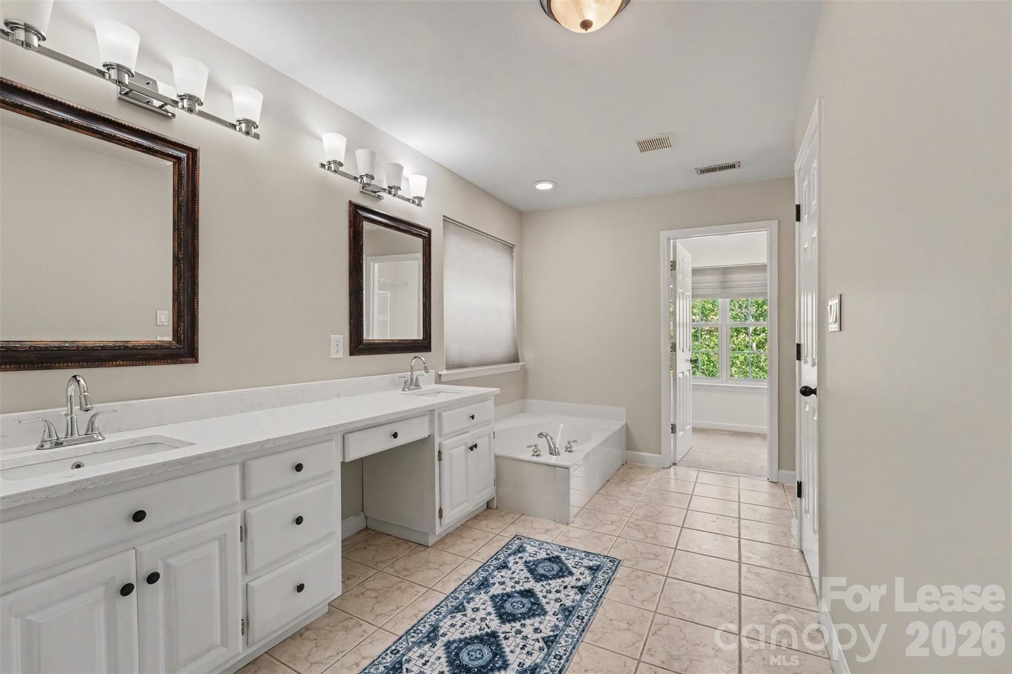 11526 Sir Francis Drake Drive Property Photo 21