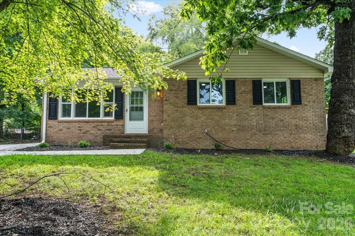 9828 Starwood Drive Property Photo 4