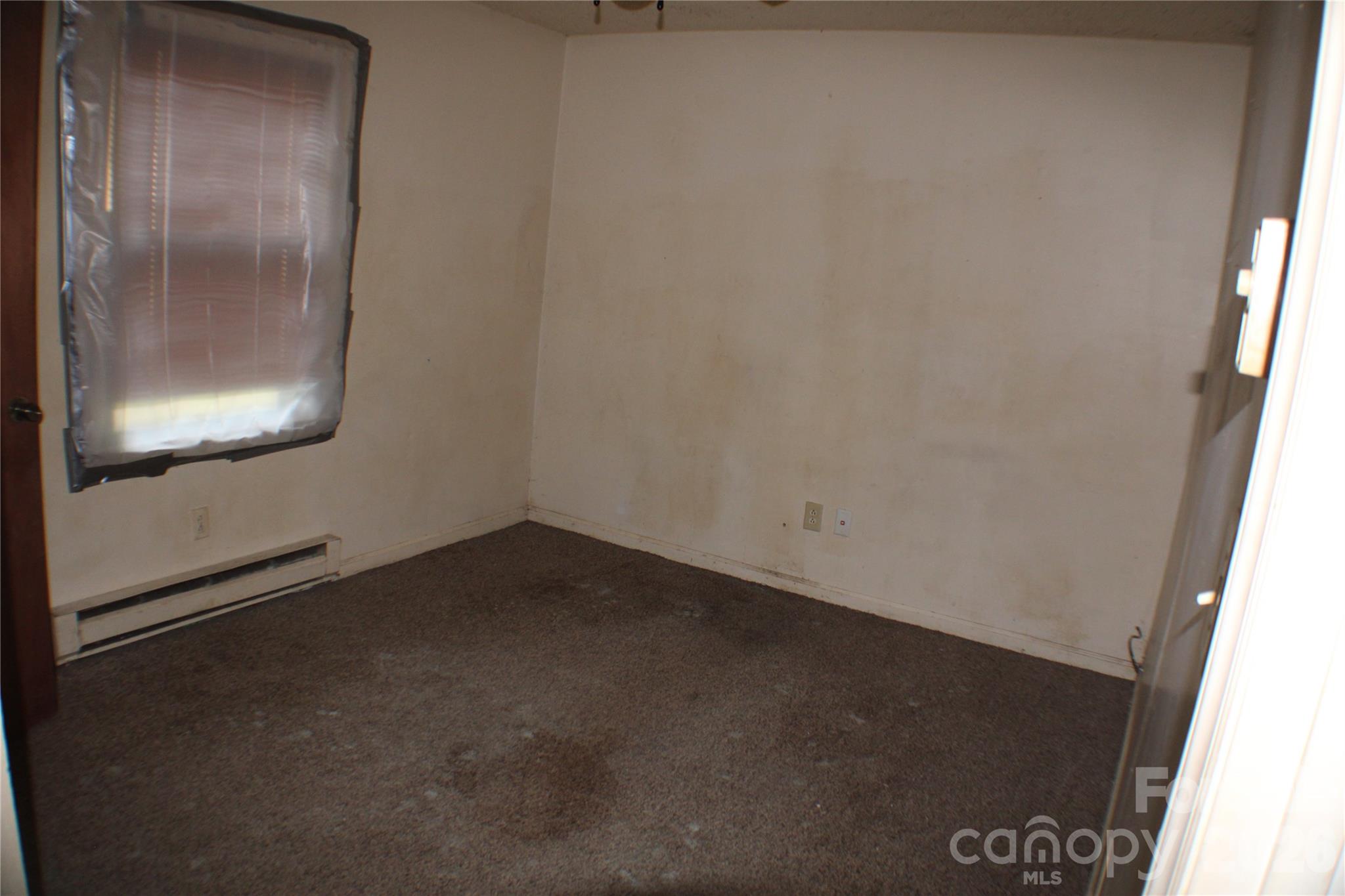 6782 Glover Lane Property Photo 9