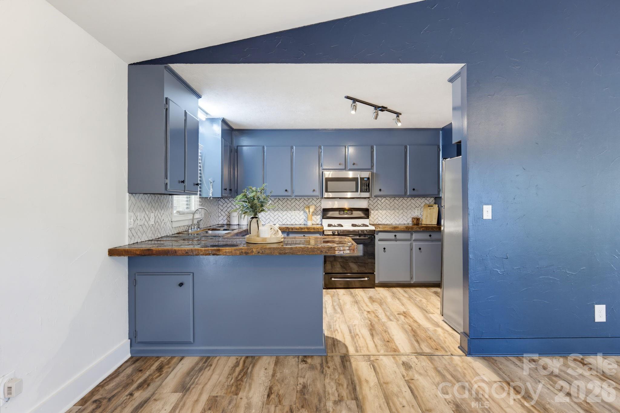 28159 A Poplins Grove Church Road Property Photo 10