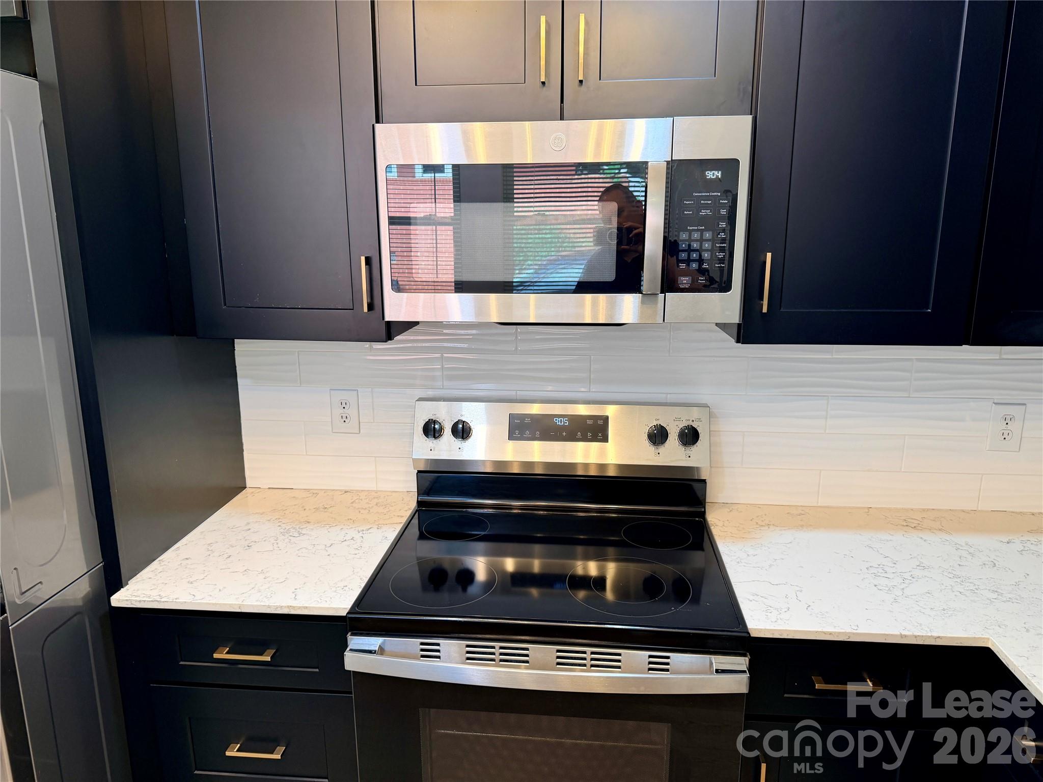 1448 Academy Street Property Photo 9
