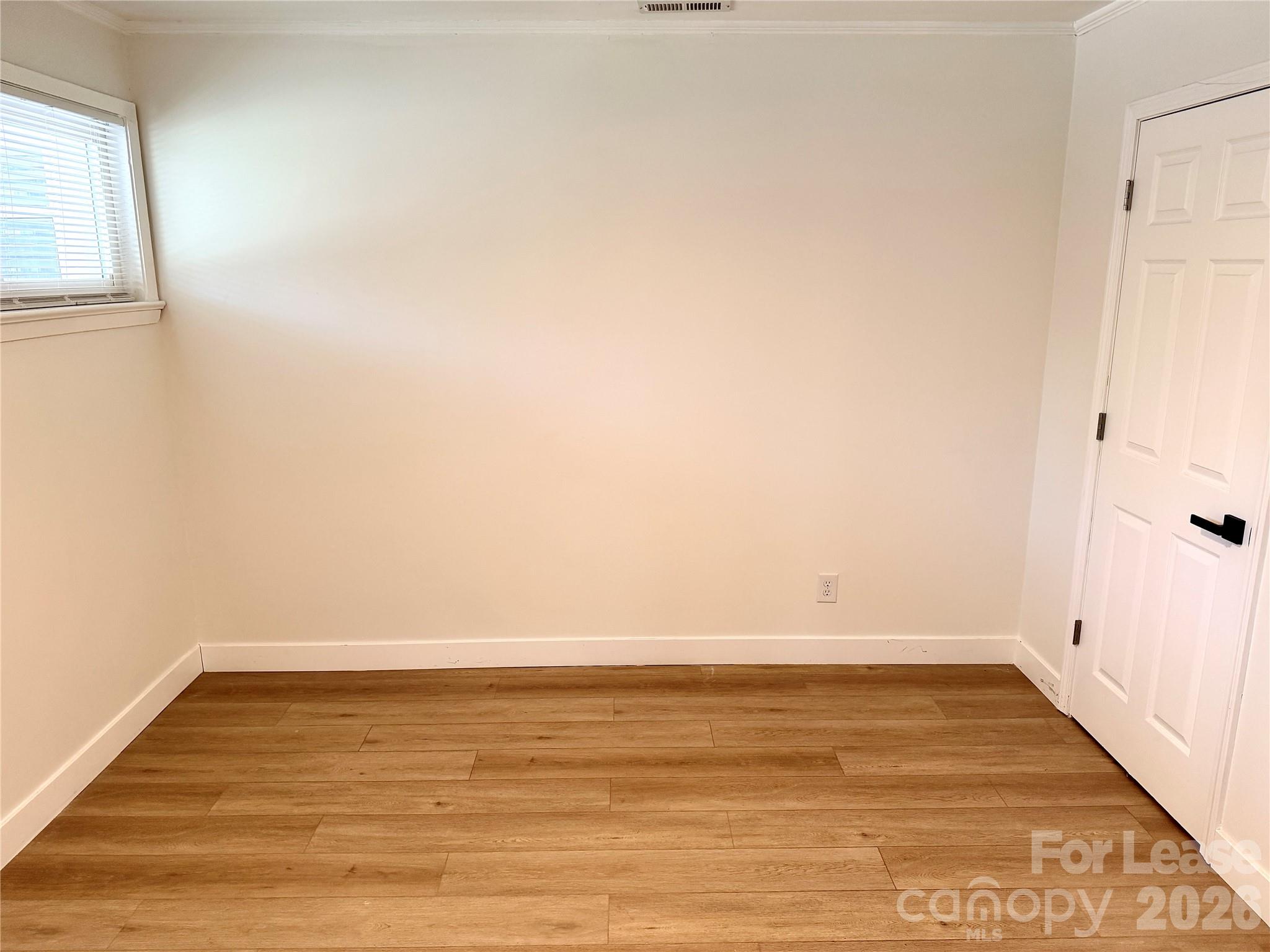 1448 Academy Street Property Photo 12
