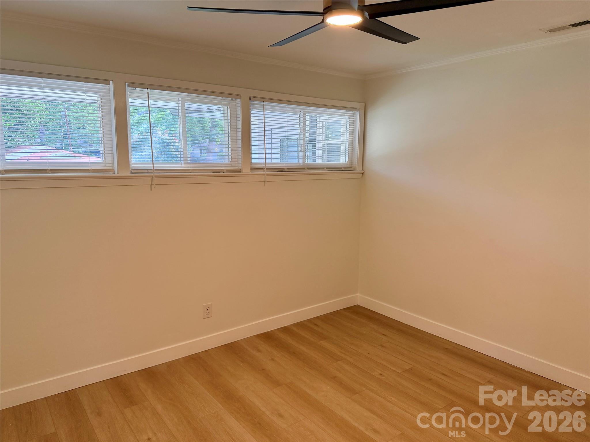 1448 Academy Street Property Photo 15