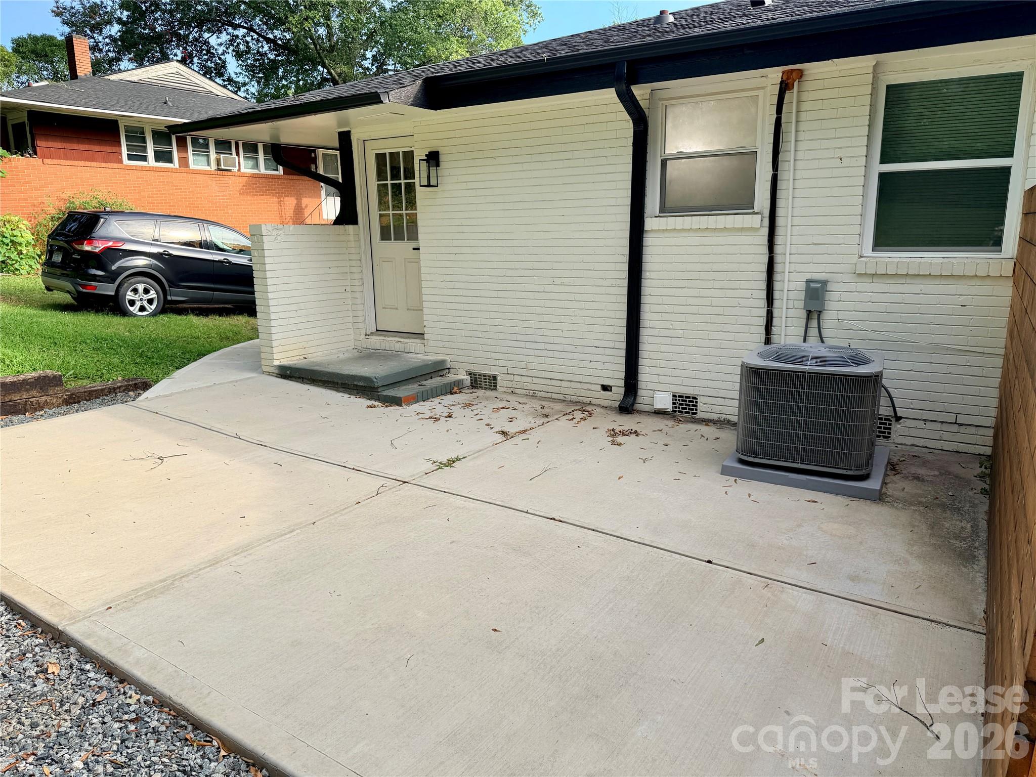 1448 Academy Street Property Photo 23