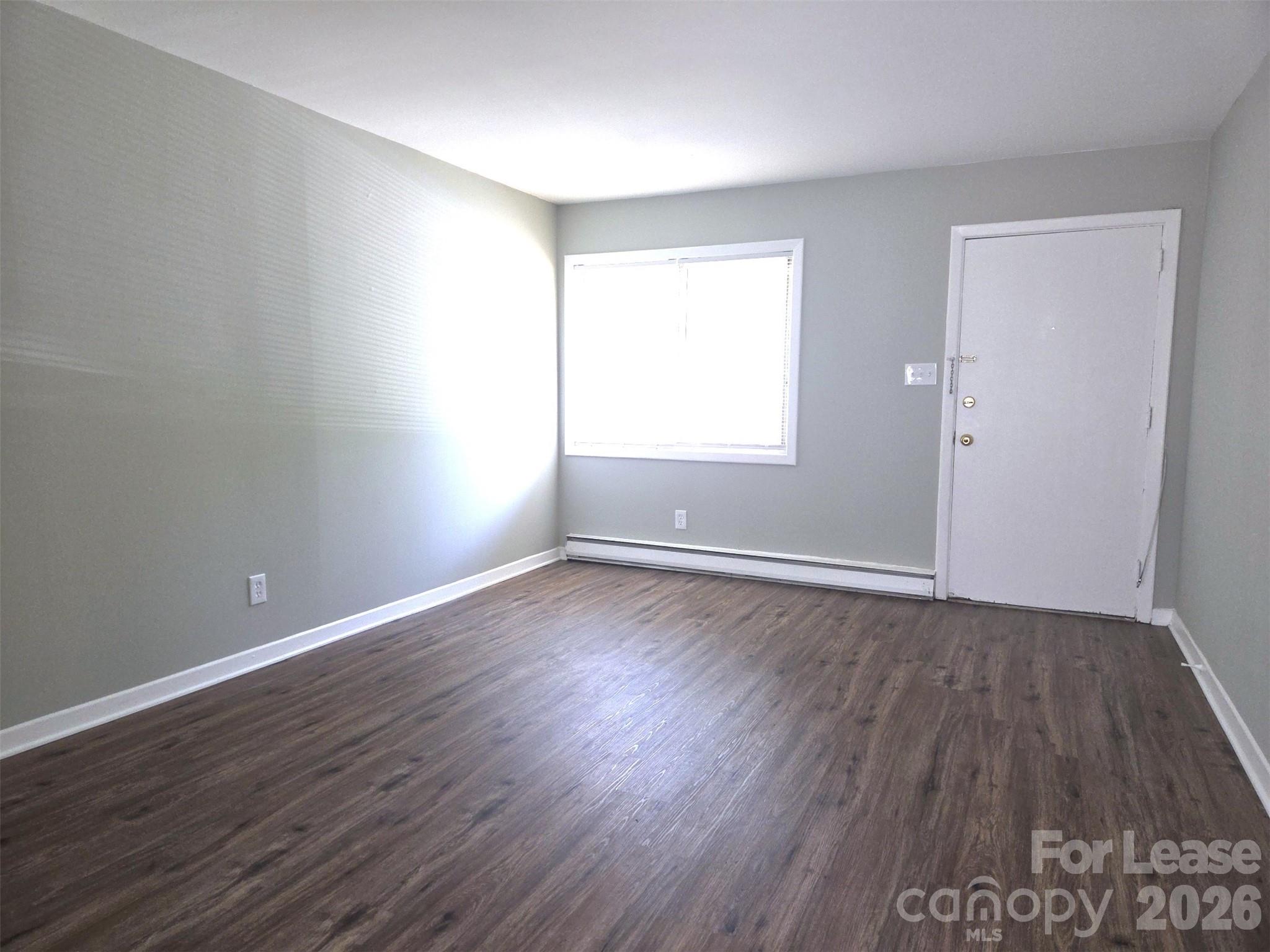 3940 Arbor Lane Property Photo 3
