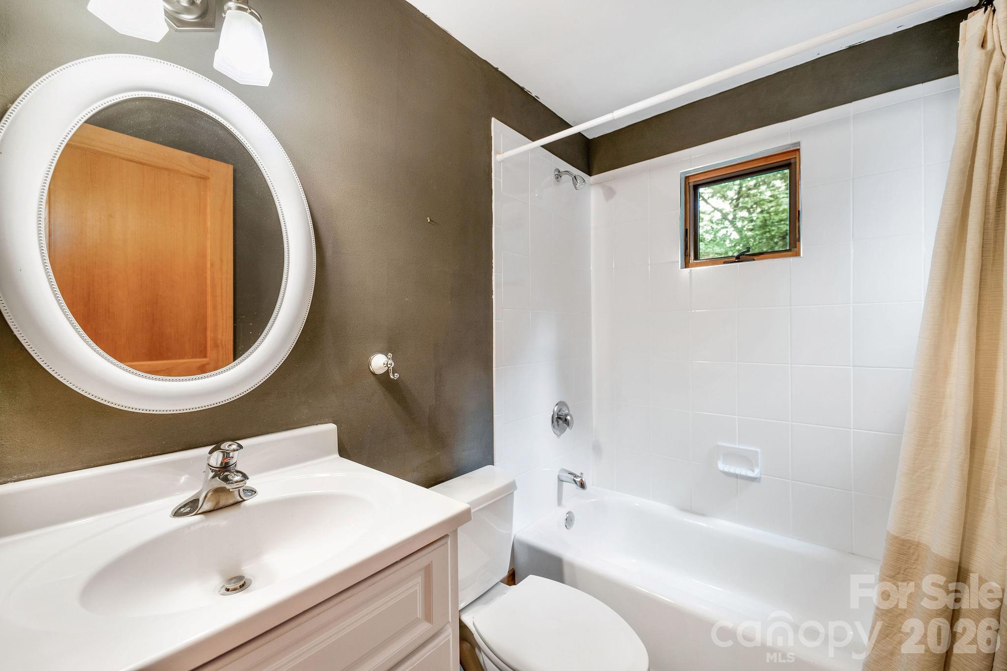 553 River Bend Drive Property Photo 29