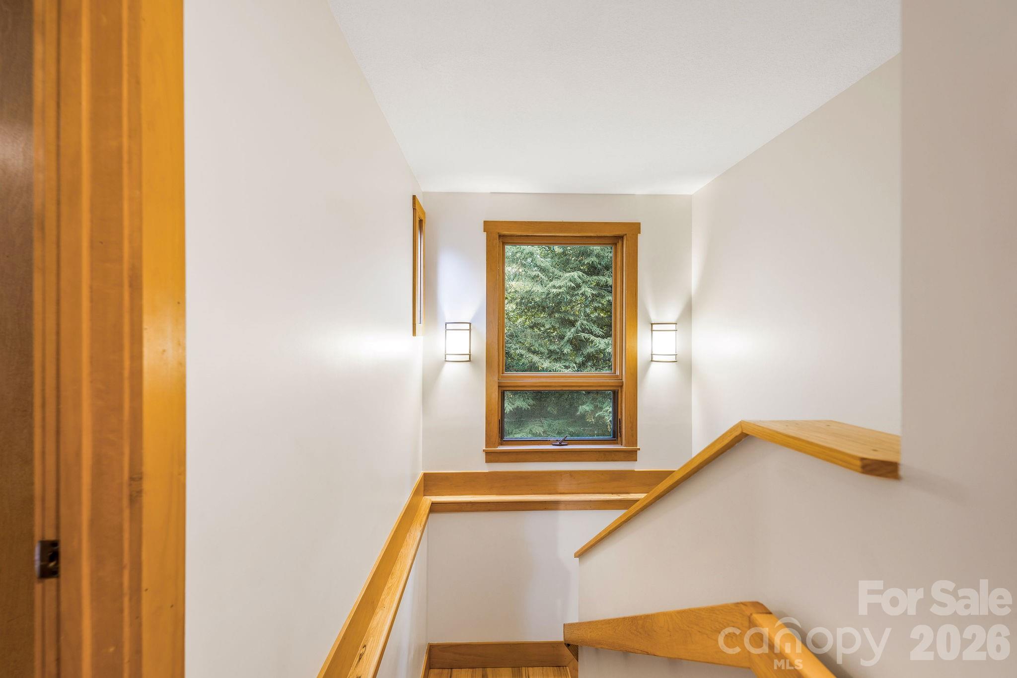 553 River Bend Drive Property Photo 32