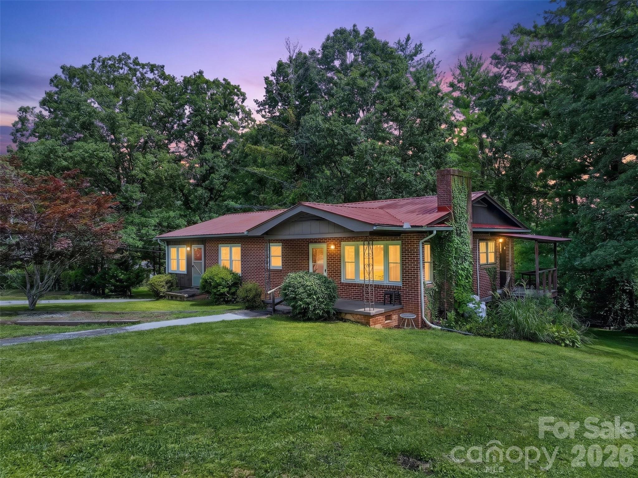 2 White Oak Road Property Photo 2