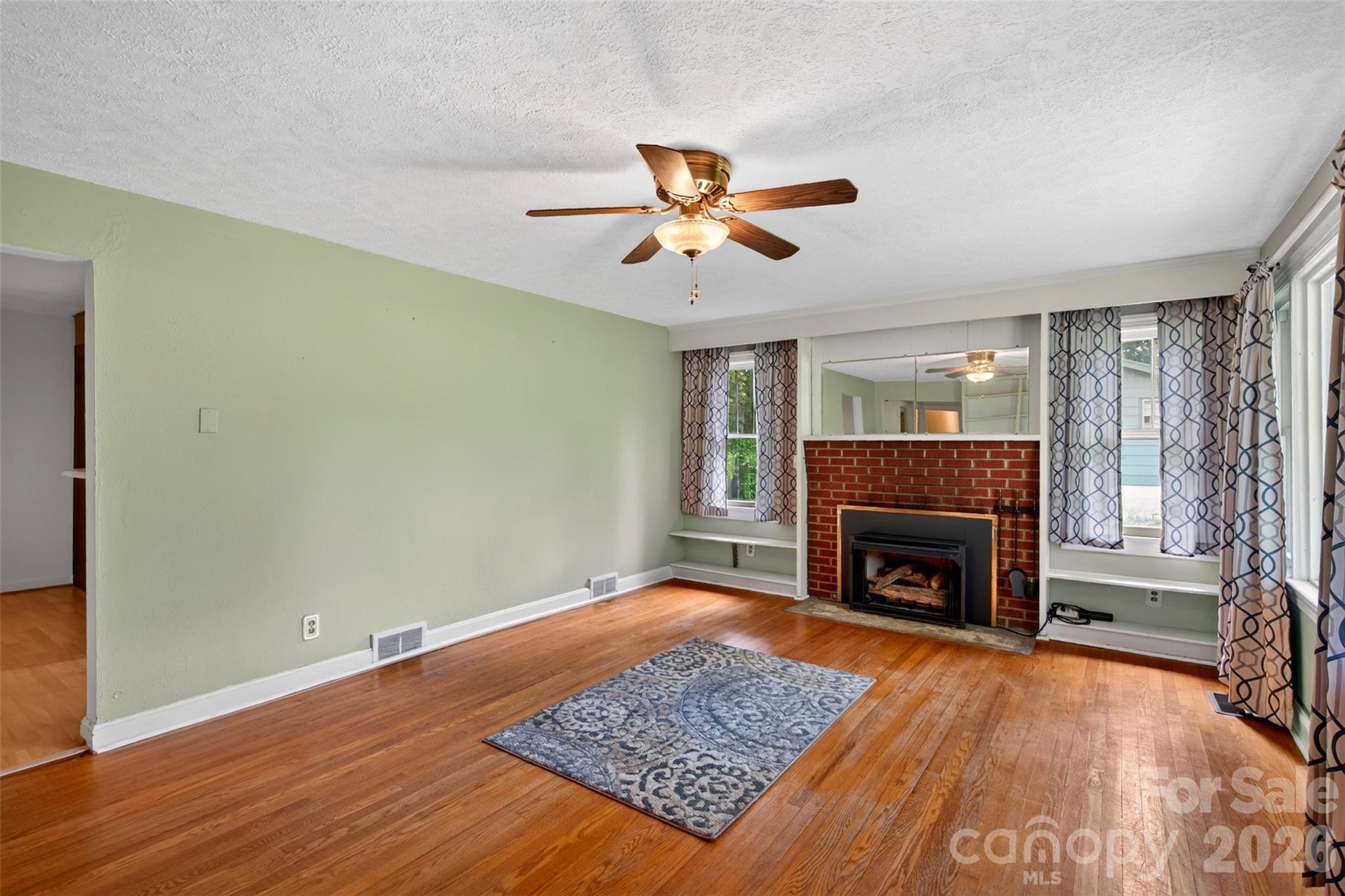 2 White Oak Road Property Photo 9