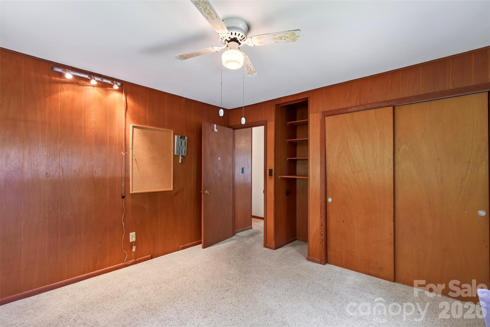 2 White Oak Road Property Photo 29