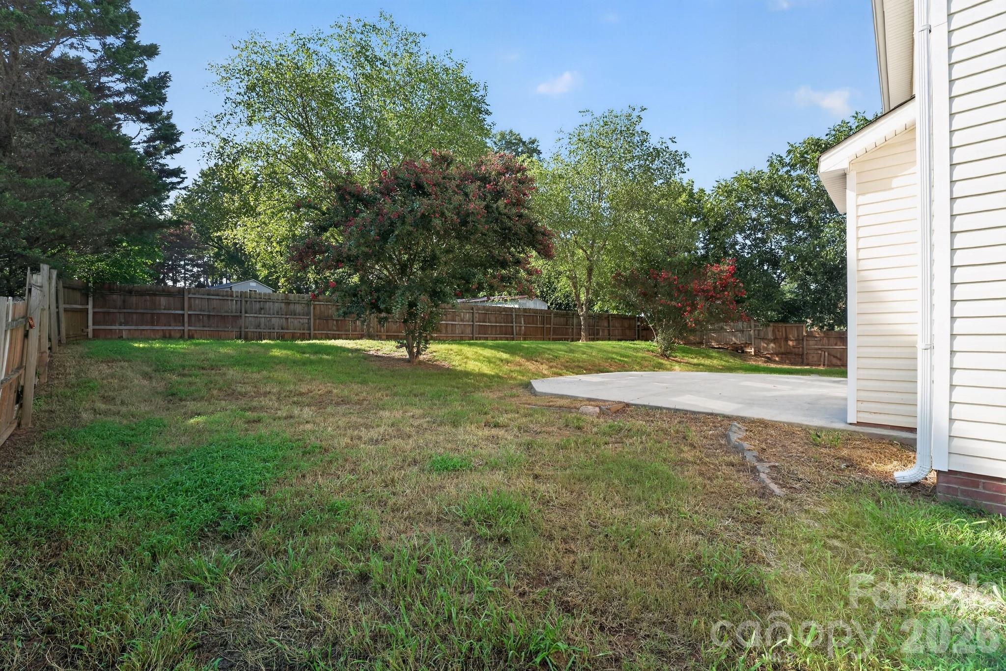 3026 Viola Lane Property Photo 6