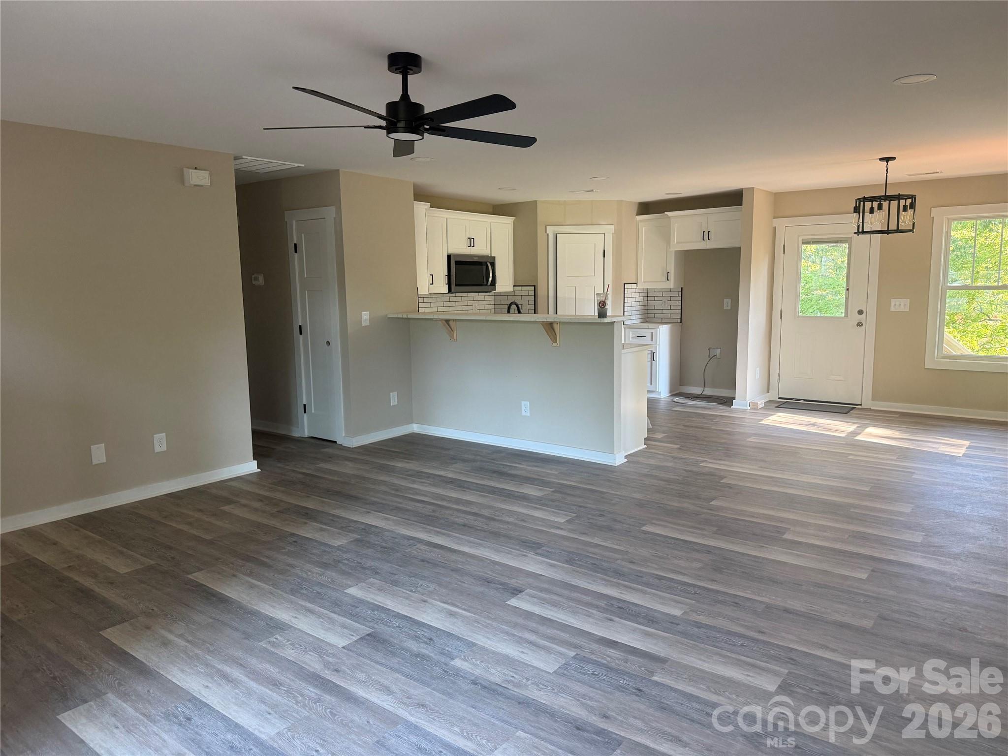 1245 Wendover Avenue Property Photo 3