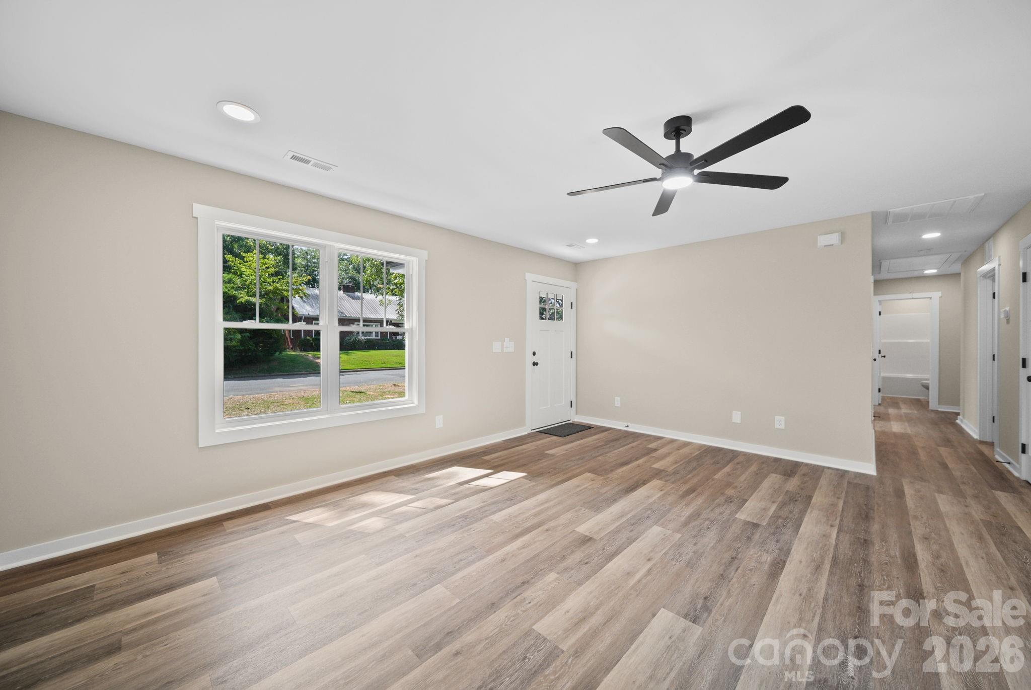 1245 Wendover Avenue Property Photo 7