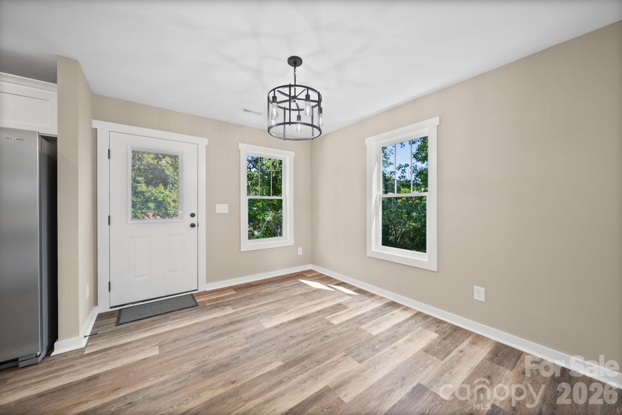 1245 Wendover Avenue Property Photo 8