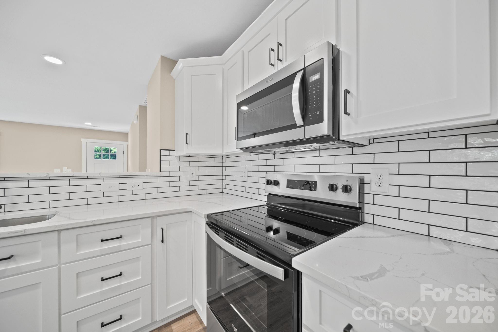 1245 Wendover Avenue Property Photo 13