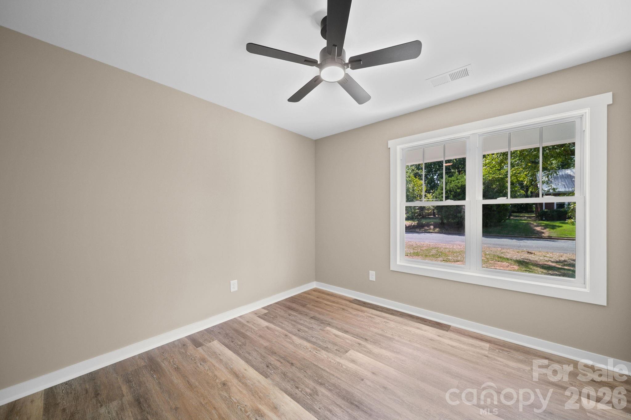 1245 Wendover Avenue Property Photo 16