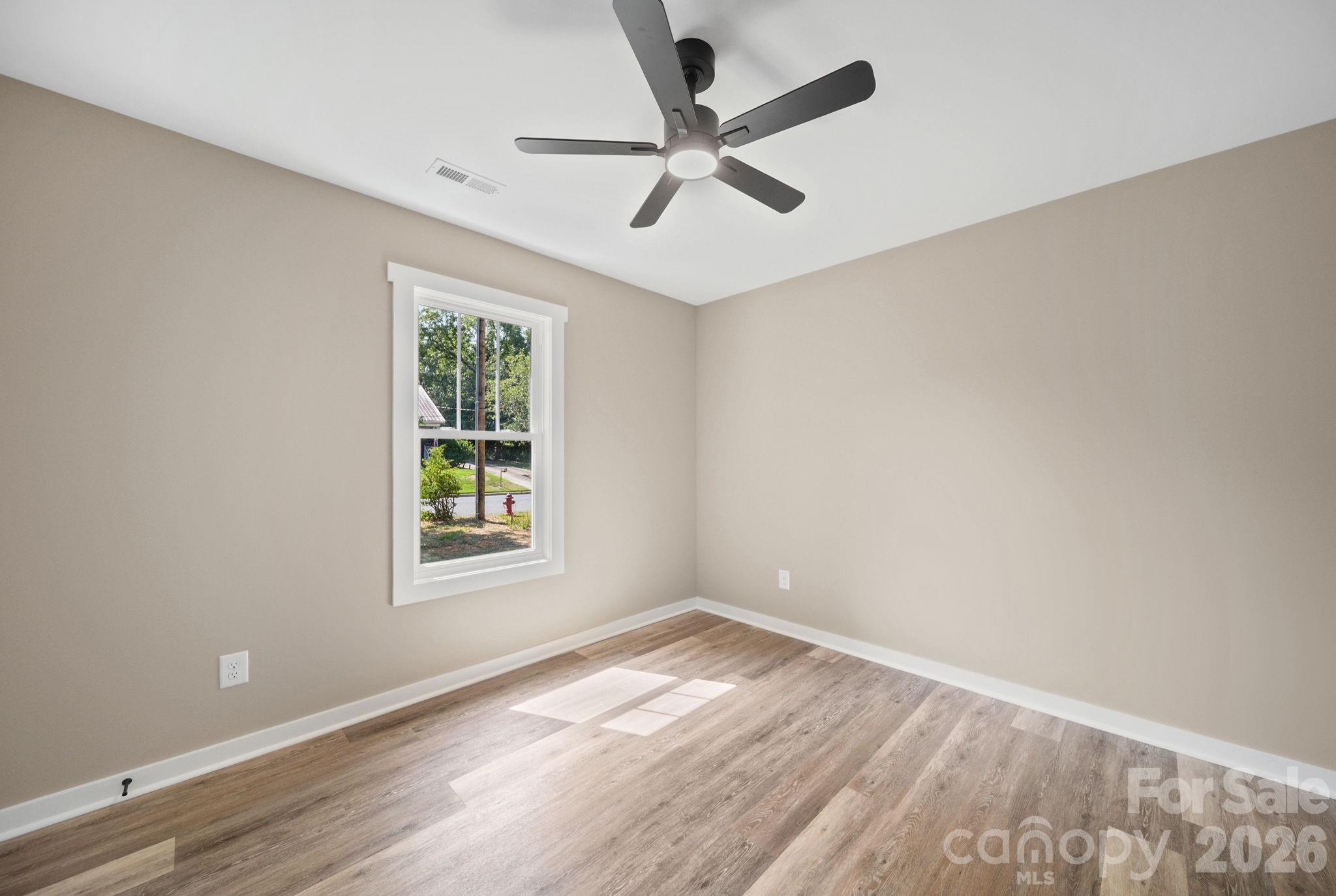 1245 Wendover Avenue Property Photo 18