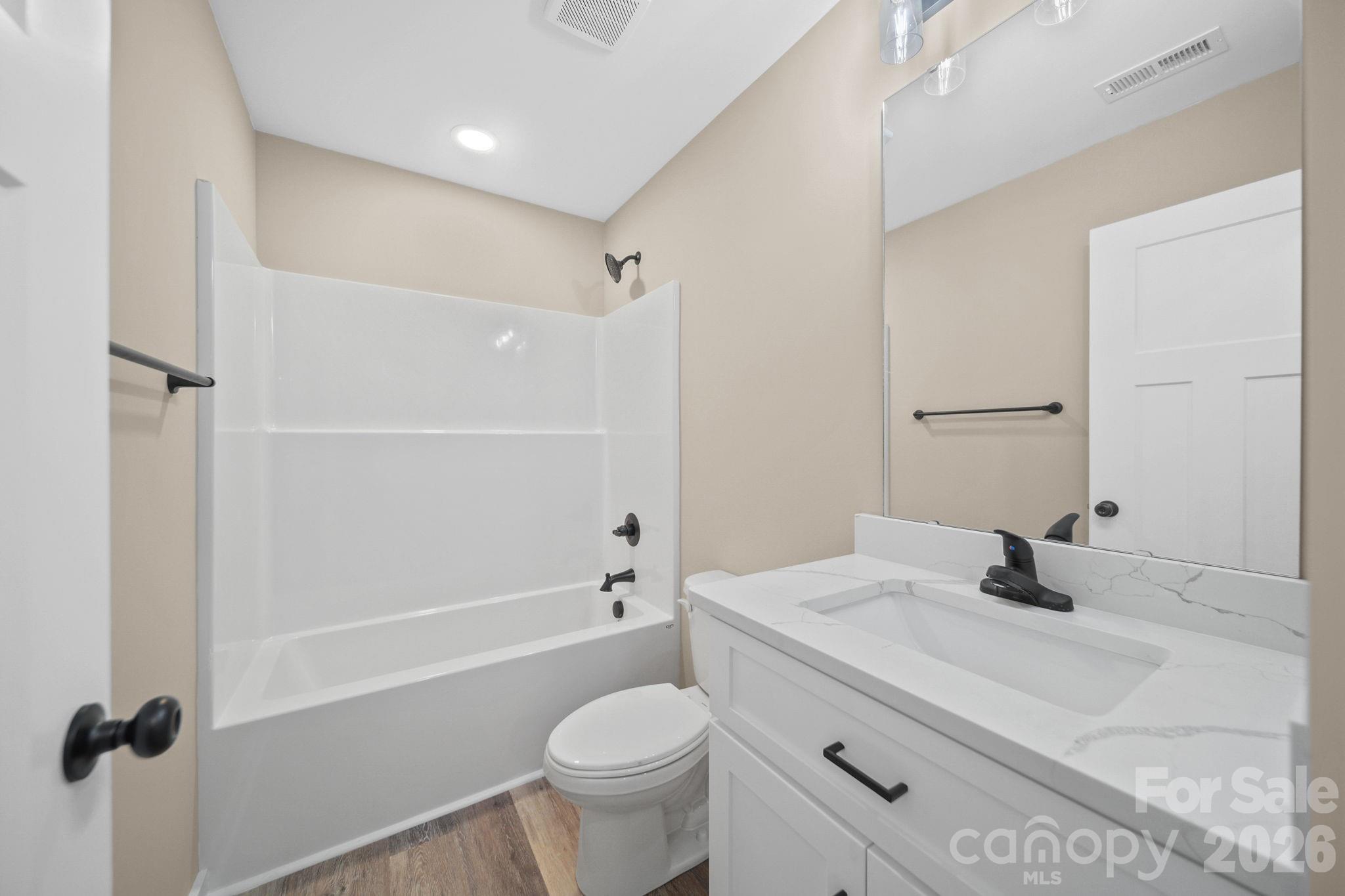 1245 Wendover Avenue Property Photo 20