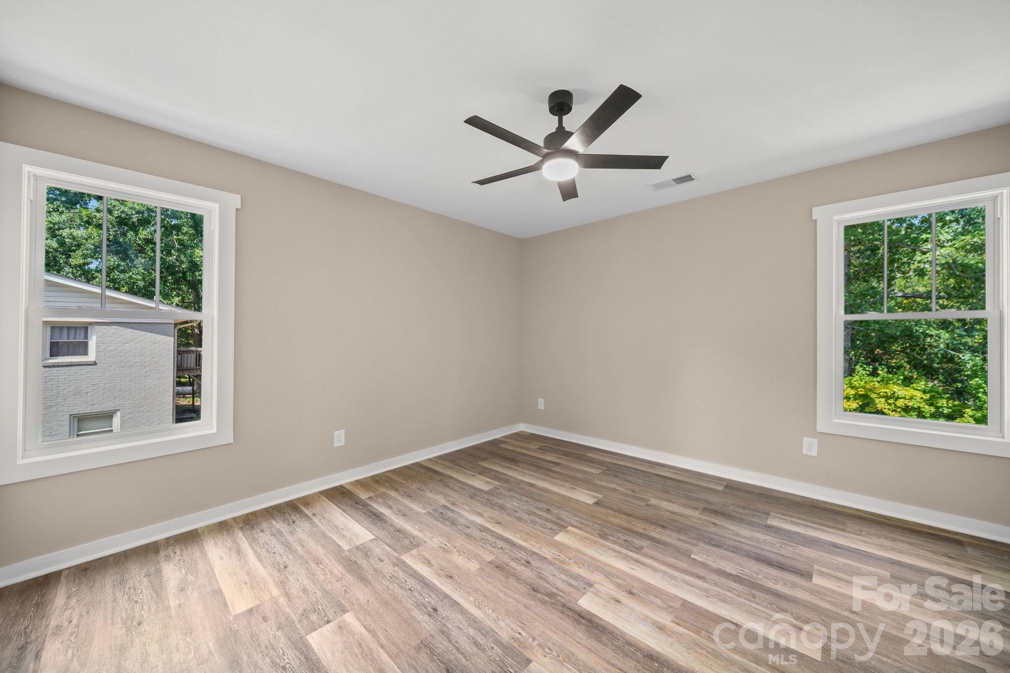 1245 Wendover Avenue Property Photo 21
