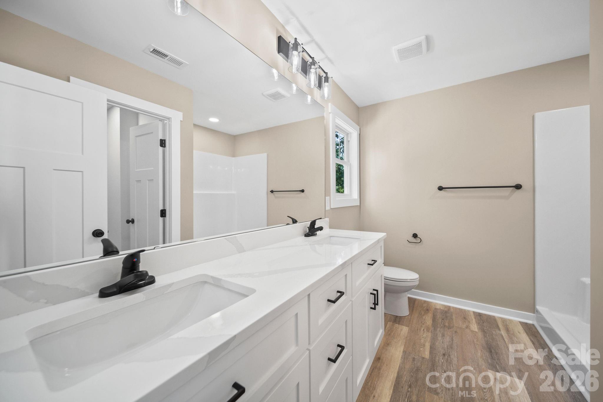 1245 Wendover Avenue Property Photo 24