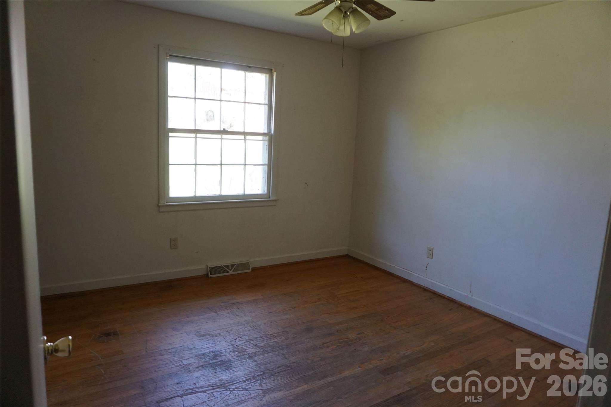 5214 Northview Drive Property Photo 14