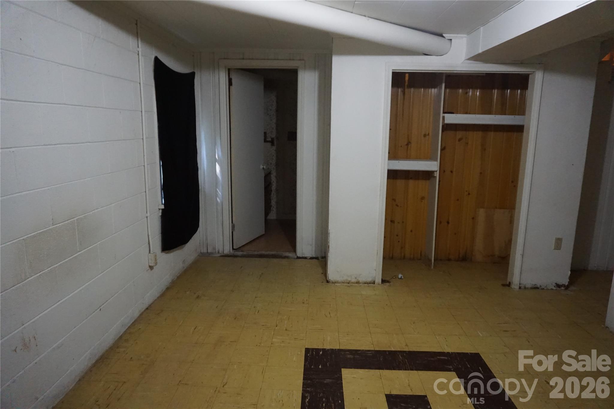 5214 Northview Drive Property Photo 21