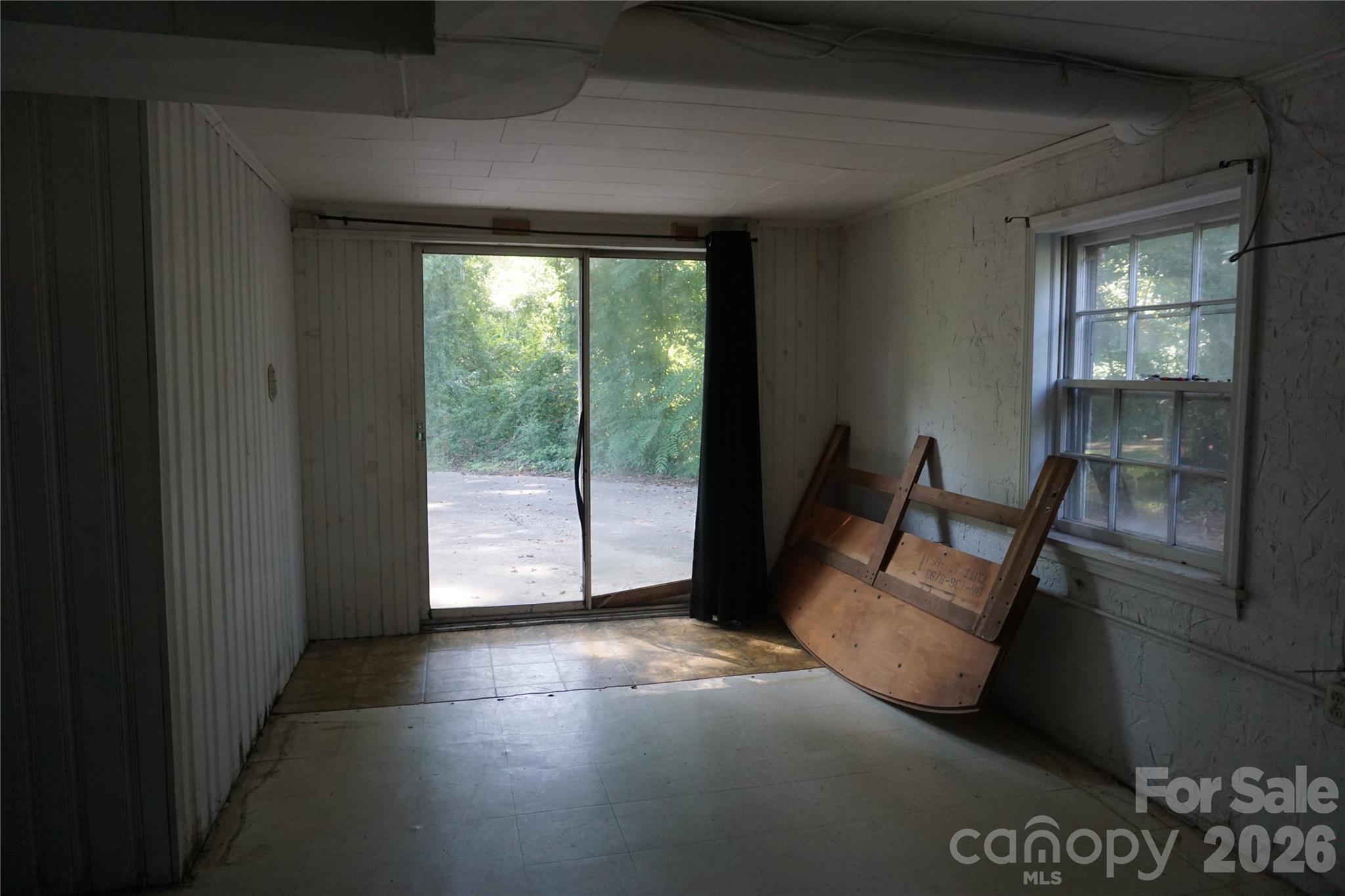 5214 Northview Drive Property Photo 27