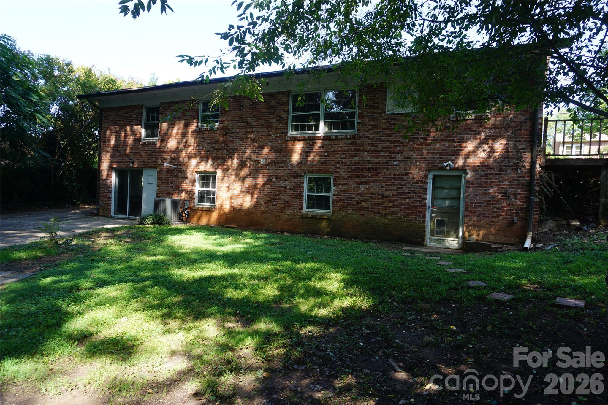 5214 Northview Drive Property Photo 30